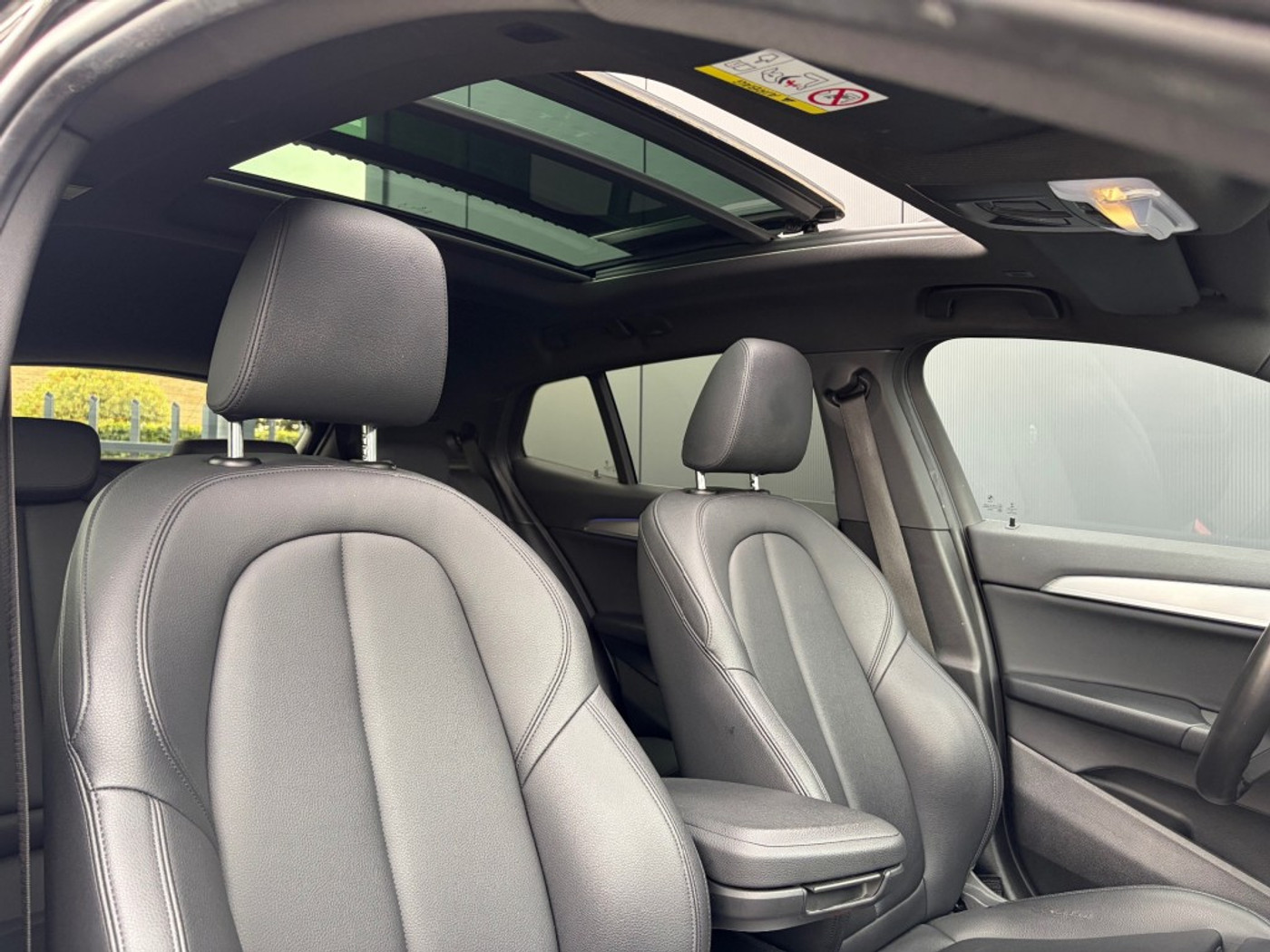 Foto van BMW X2 Sdrive18i