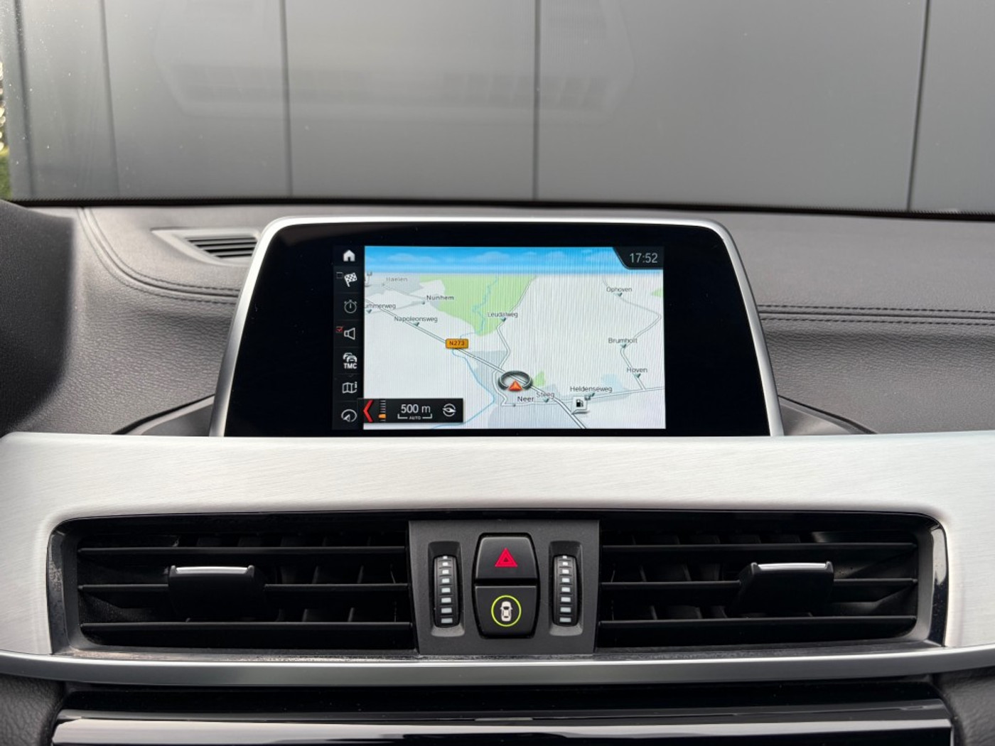 Foto van BMW X2 Sdrive18i