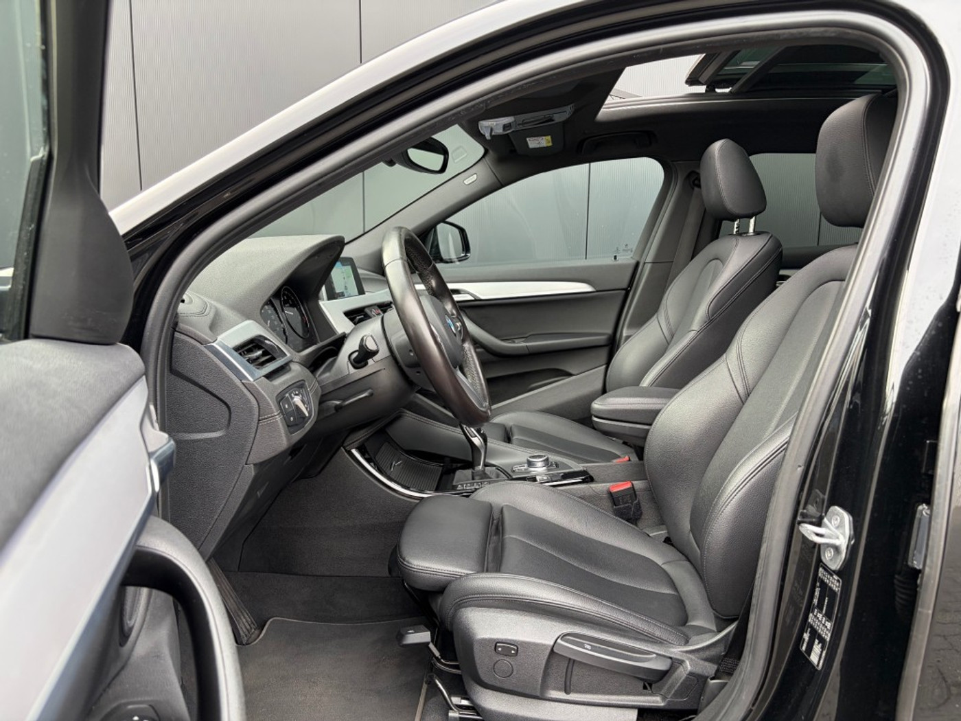 Foto van BMW X2 Sdrive18i
