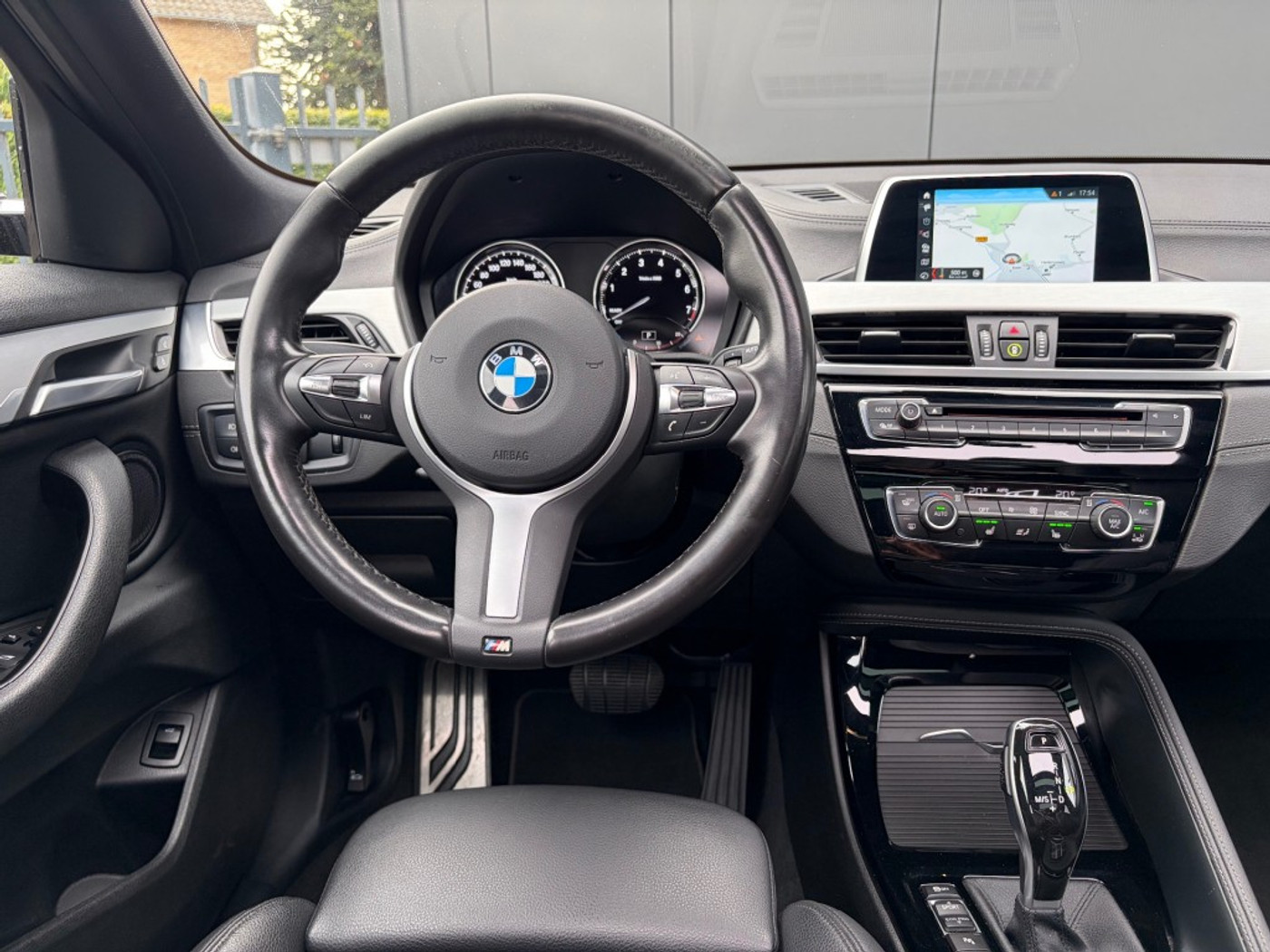 Foto van BMW X2 Sdrive18i
