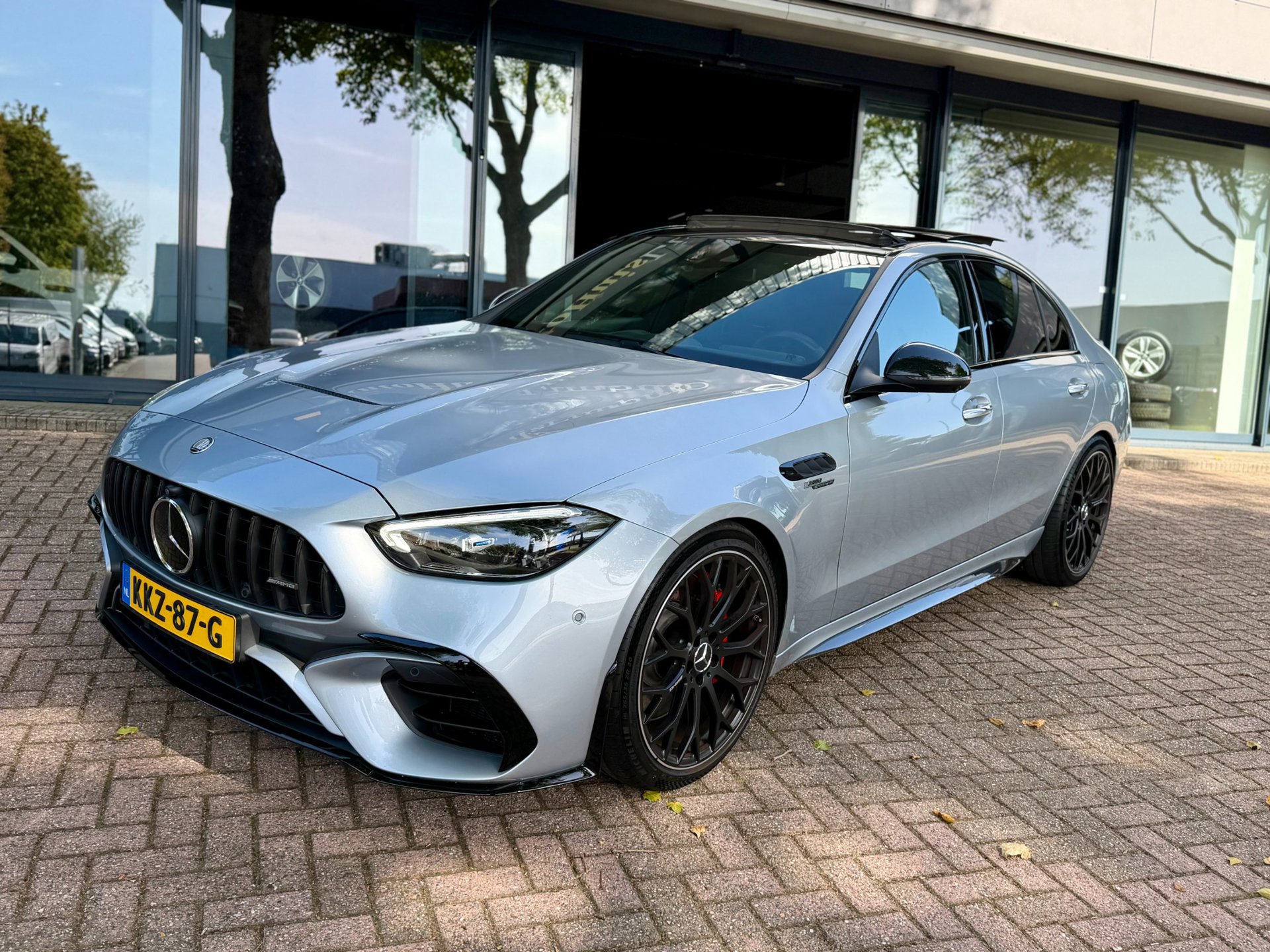 Foto van Mercedes-Benz AMG C 63 S E Performance