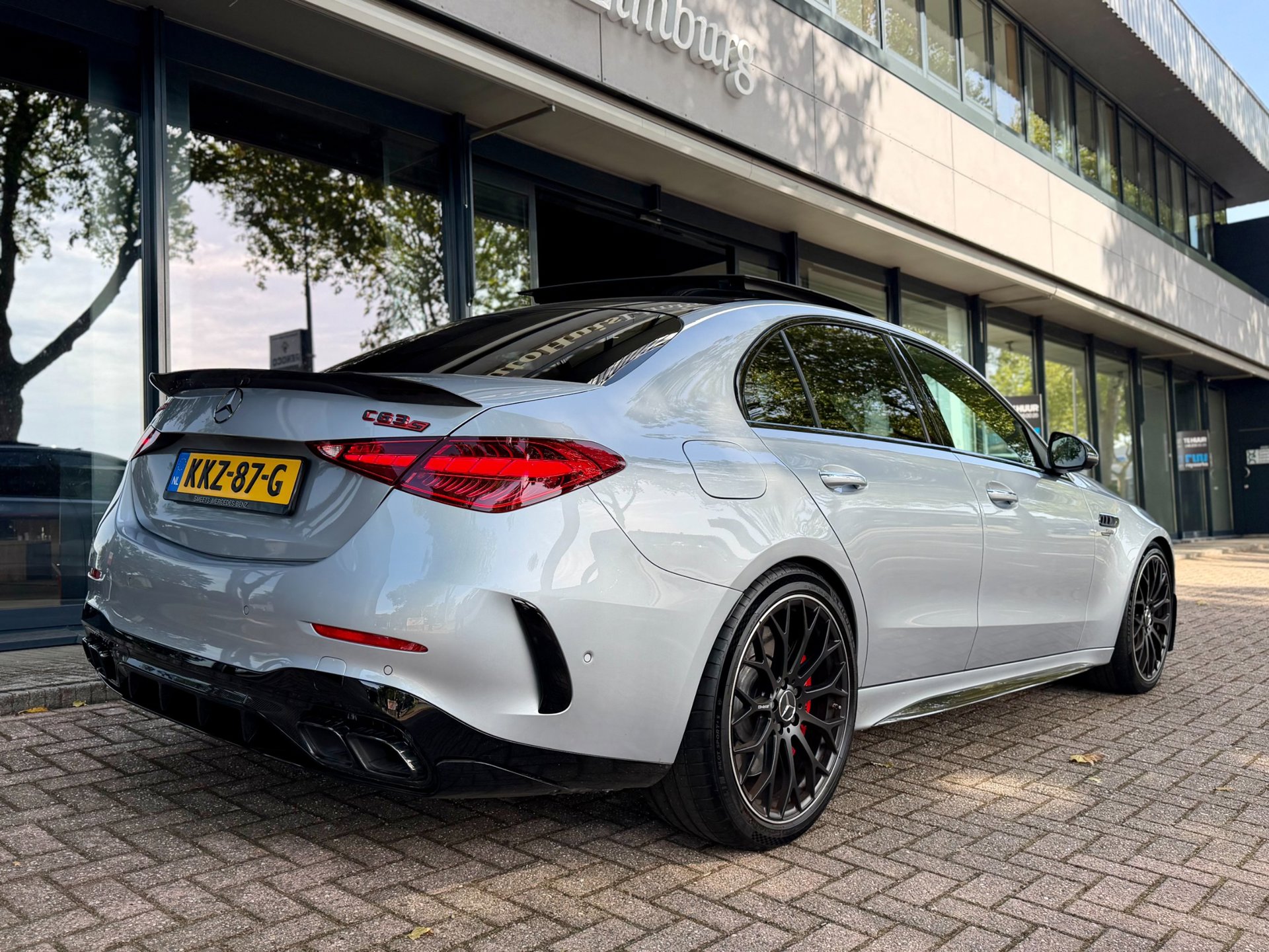 Foto van Mercedes-Benz AMG C 63 S E Performance