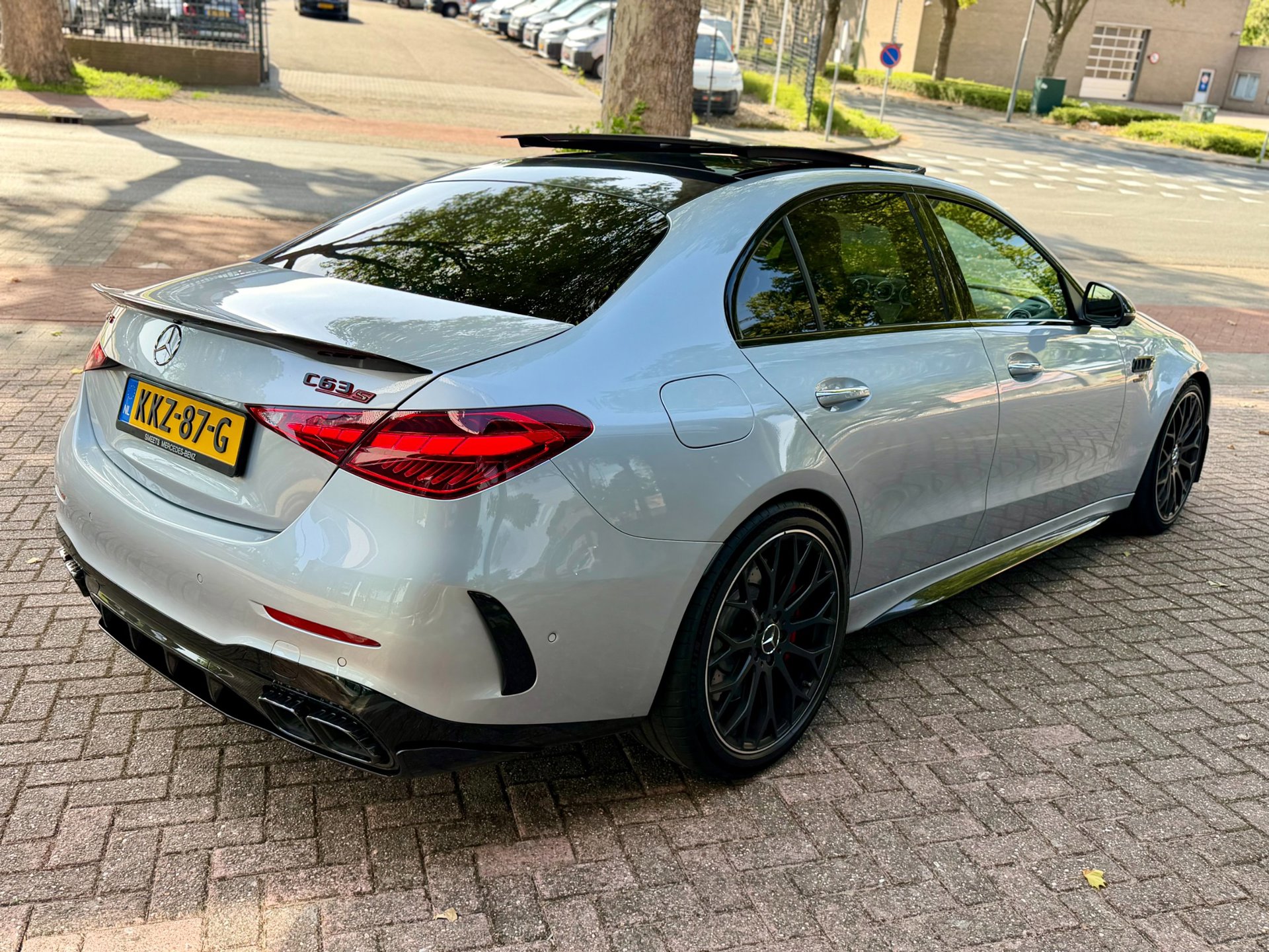 Foto van Mercedes-Benz AMG C 63 S E Performance