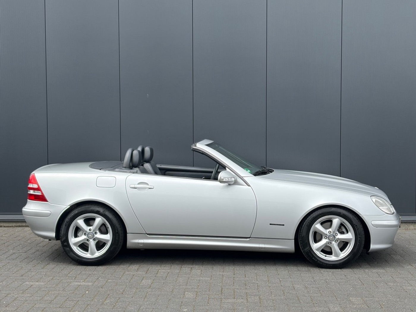 Foto van Mercedes-Benz SLK 200 Kompressor