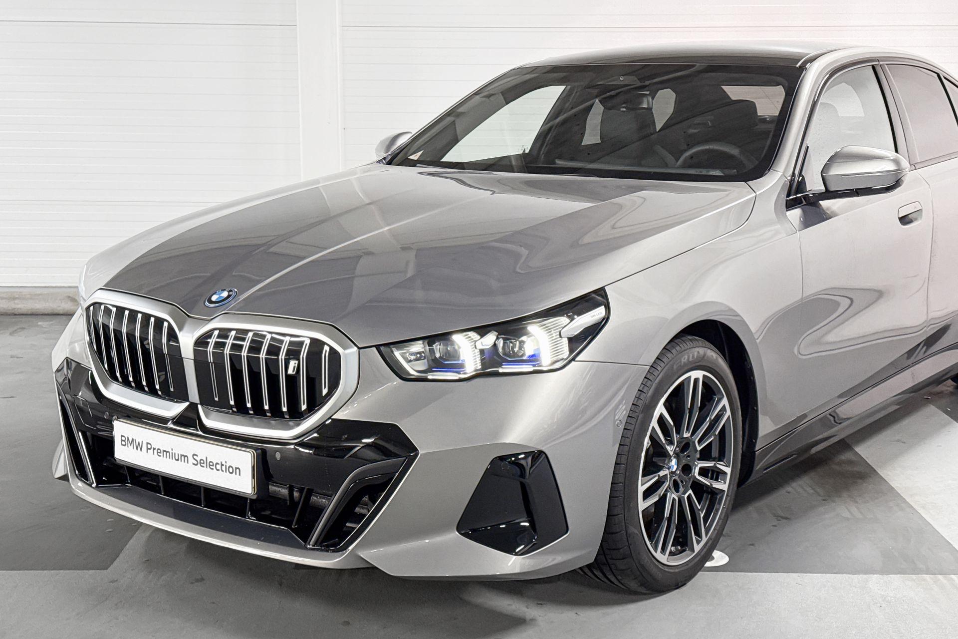 Foto van BMW I5 Edrive40