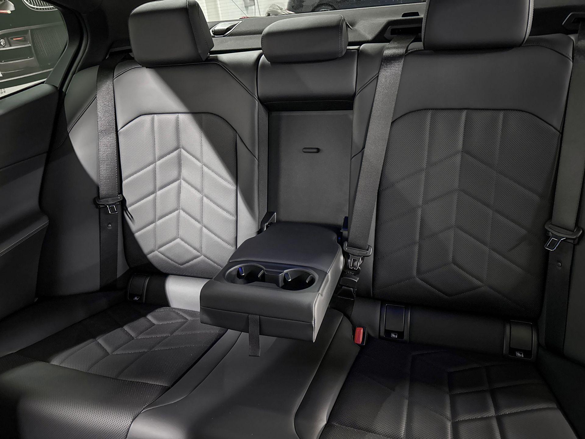 Foto van BMW I5 Edrive40