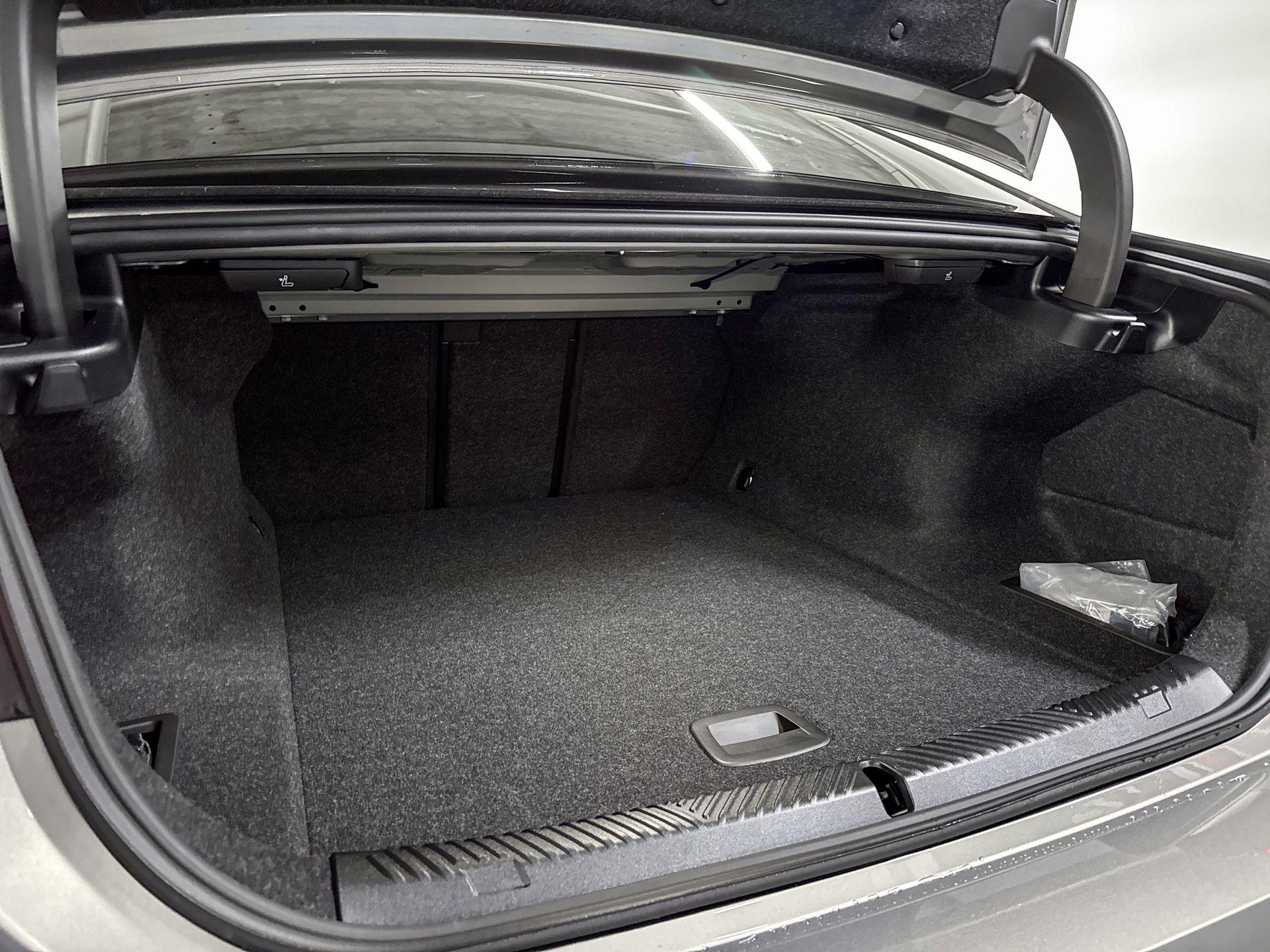 Foto van BMW I5 Edrive40