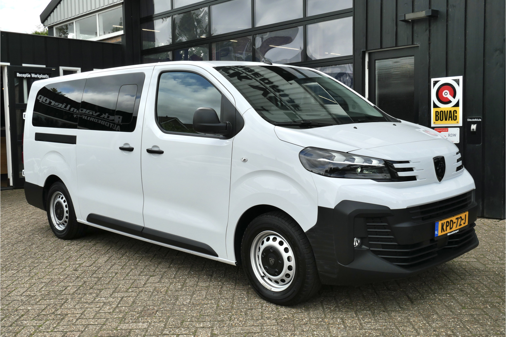 Peugeot Expert Long 75 kWh 2025 - voorkant