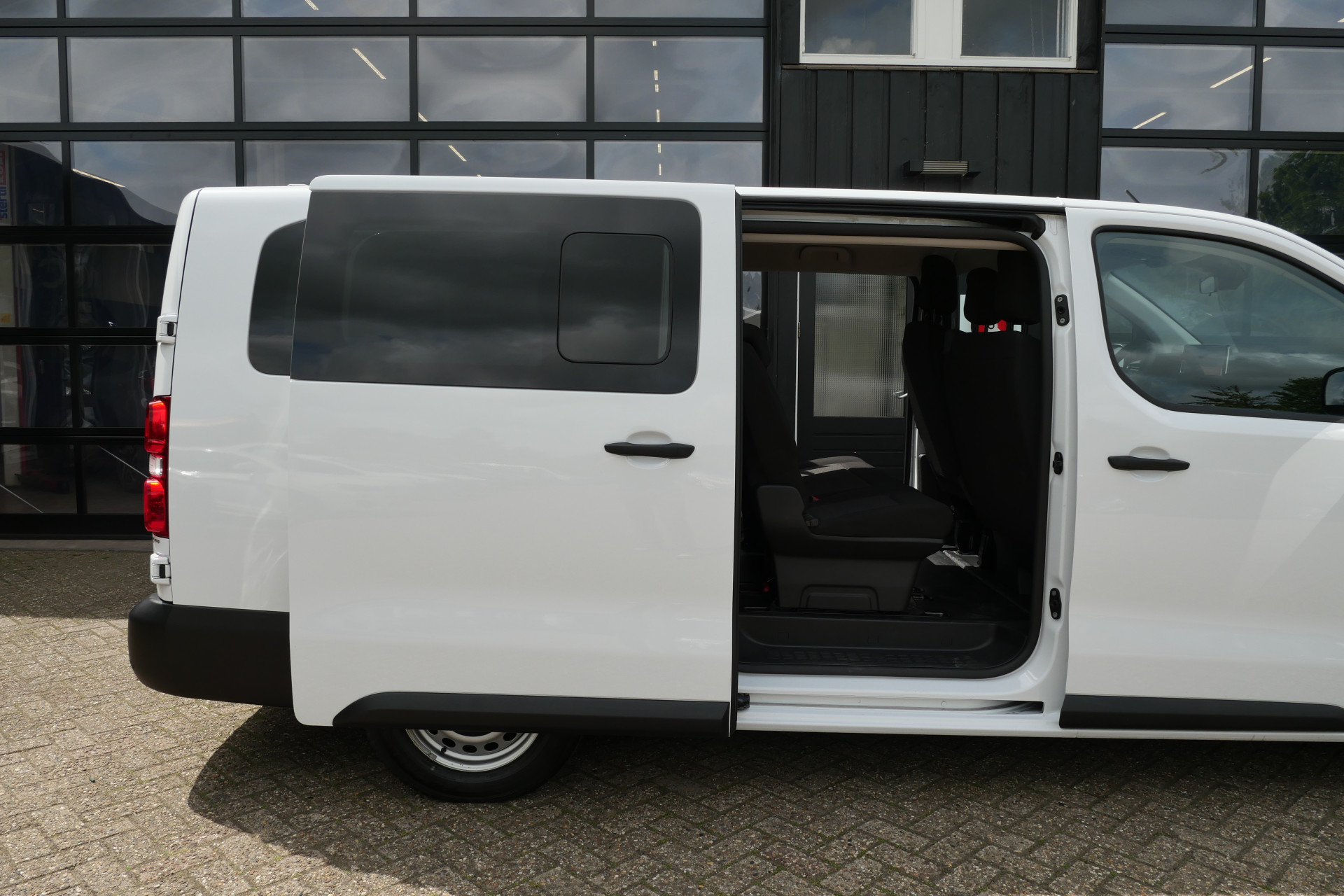 Foto van Peugeot Expert
