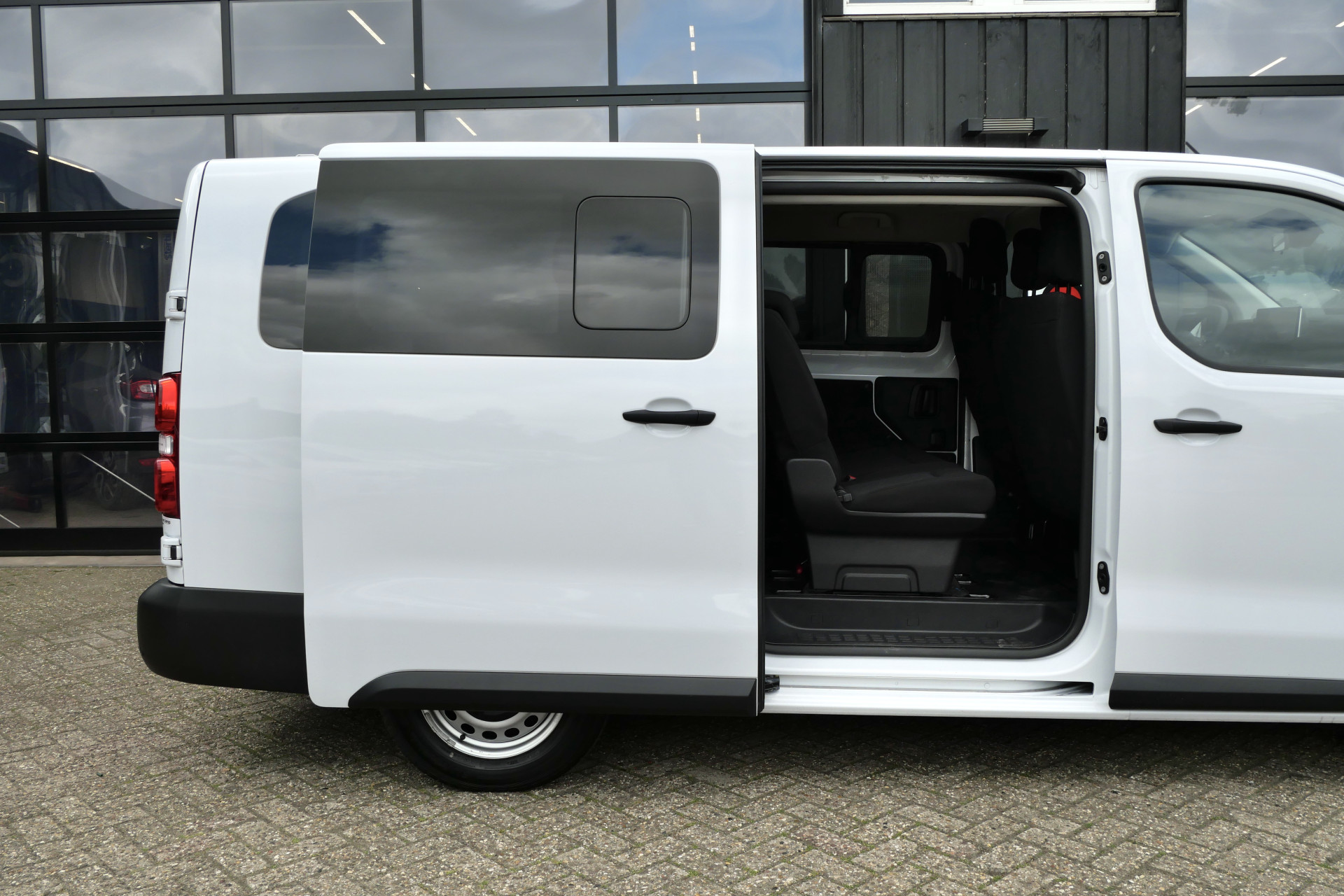 Foto van Peugeot Expert