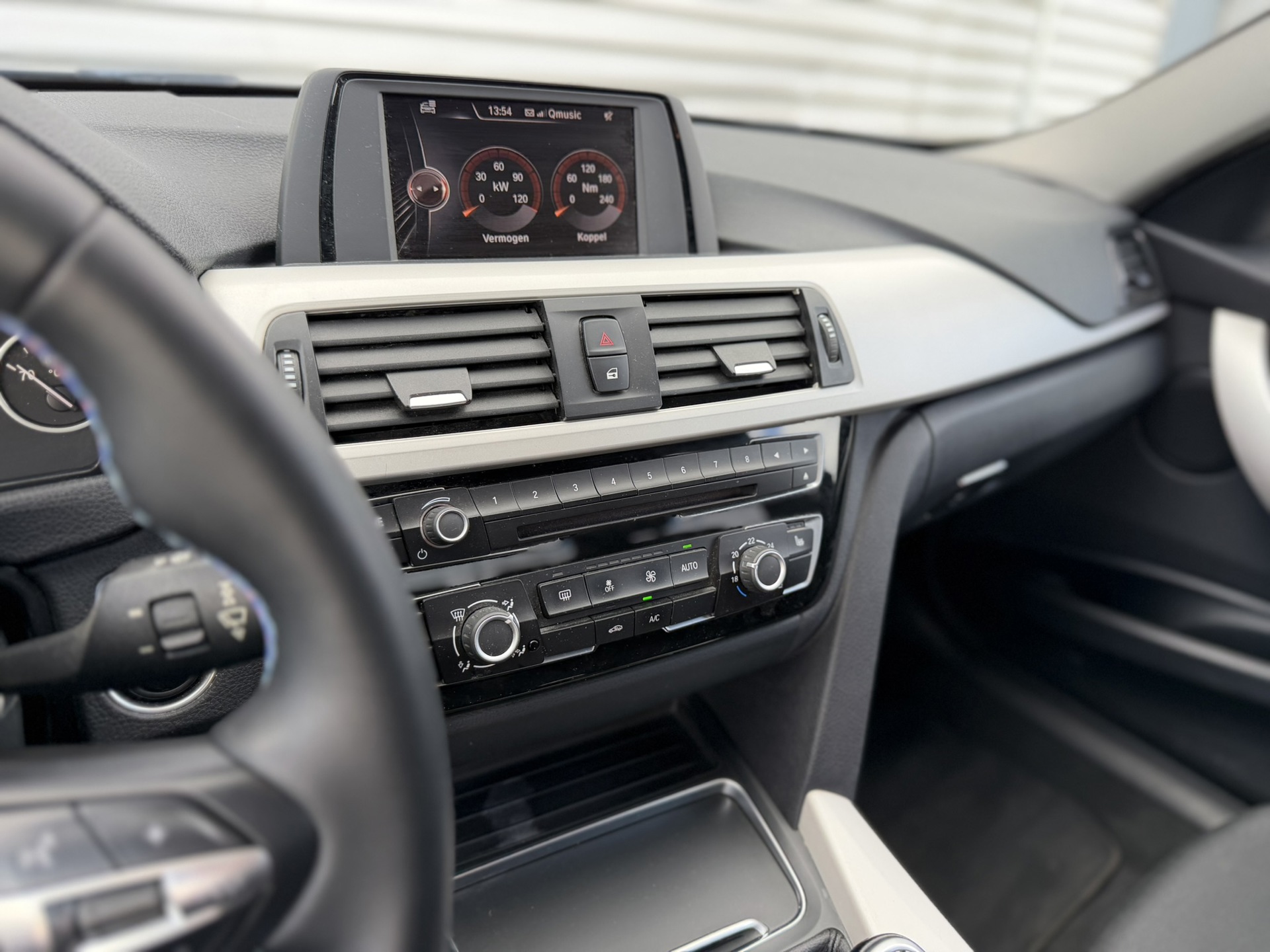 Foto van BMW 318i