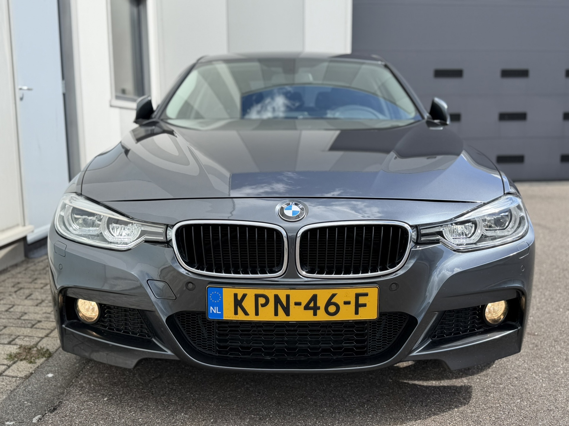 Foto van BMW 318i