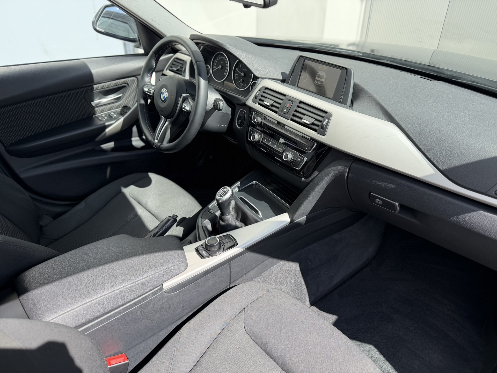 Foto van BMW 318i
