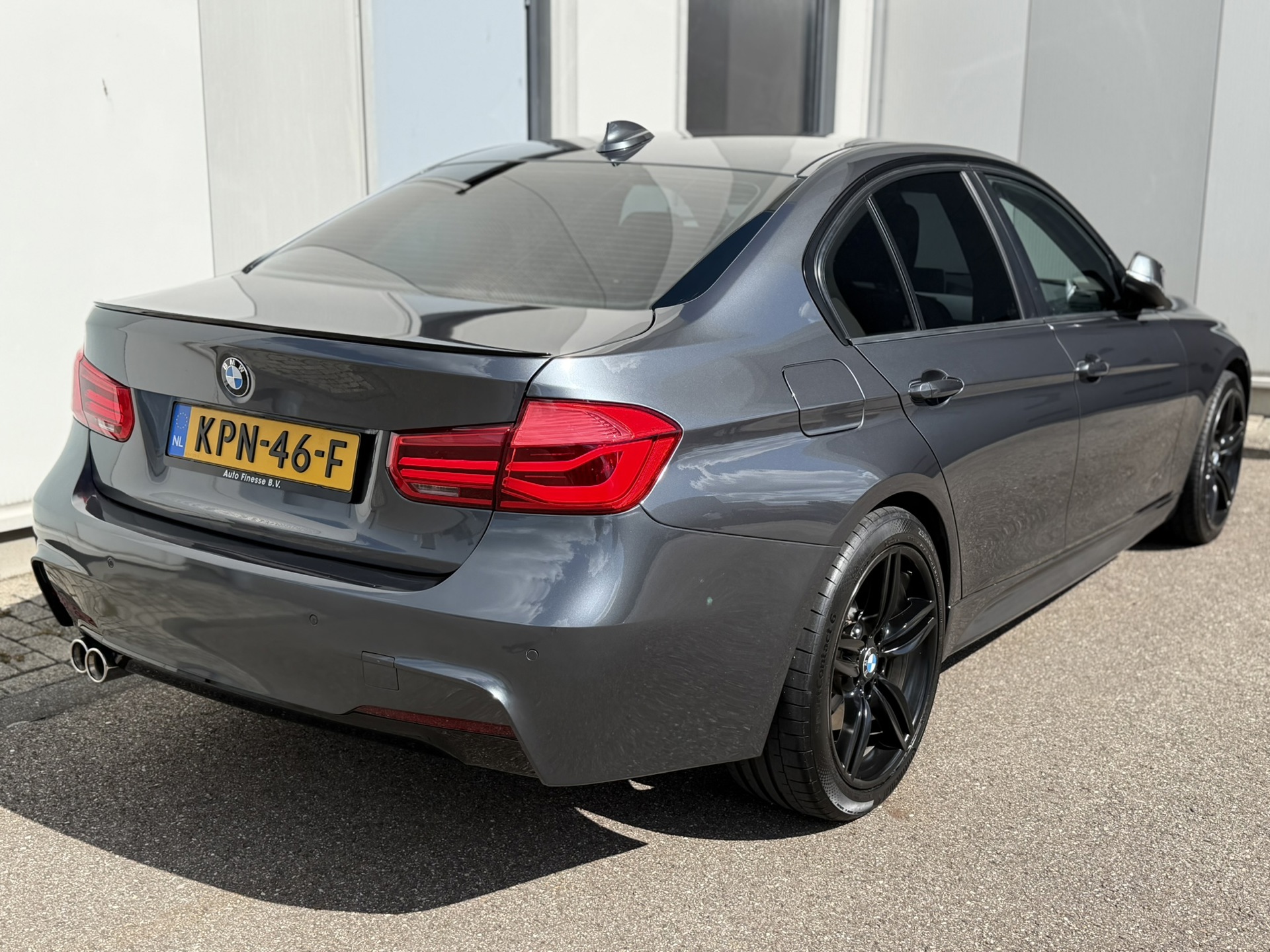 Foto van BMW 318i