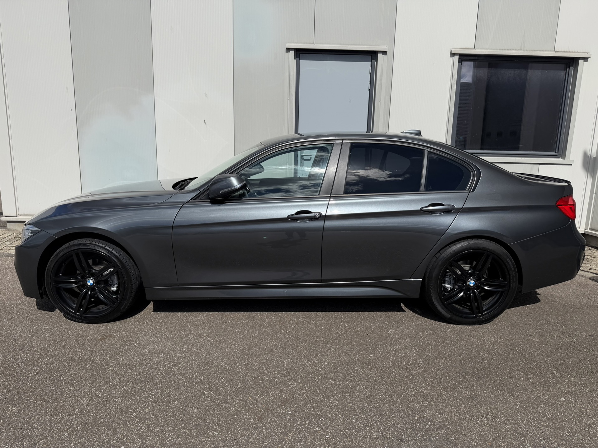 Foto van BMW 318i