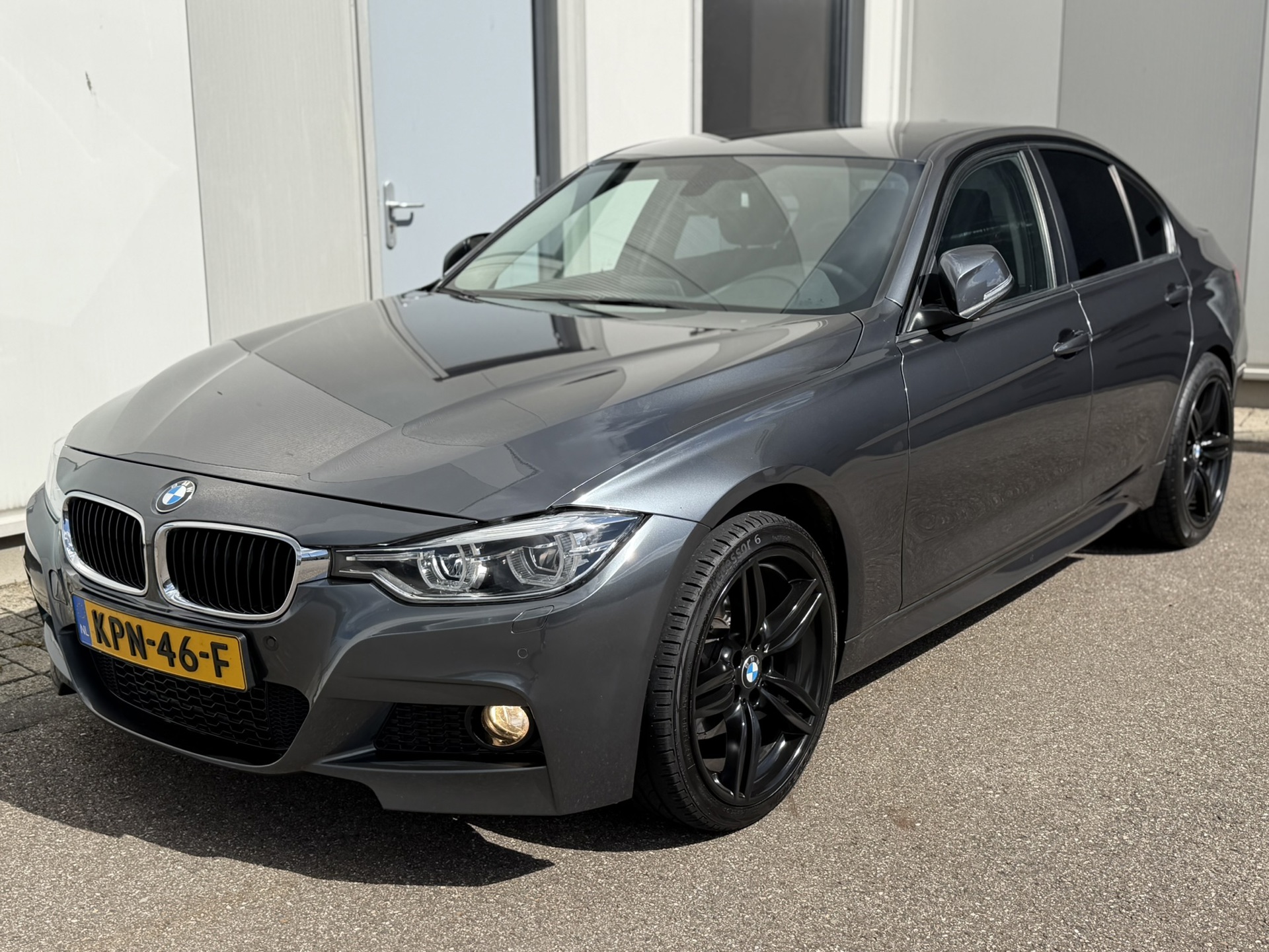 Foto van BMW 318i