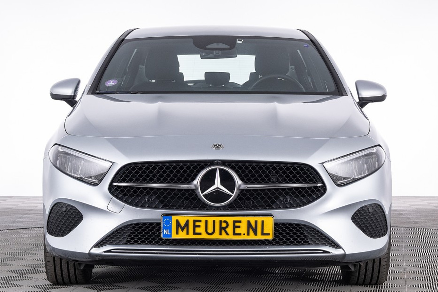 Foto van Mercedes-Benz A 250