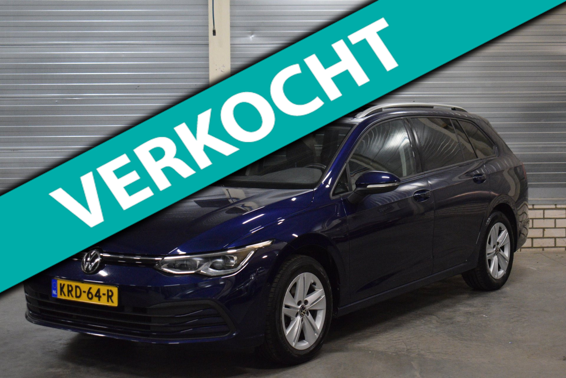 Volkswagen Golf Variant 1.0 TSI Life Business +Schuifdak|Led Koplampen|Virtual Cockpit|Stoelverw.|Camera|Parkeersensoren|Trekhaak| 2022 - voorkant