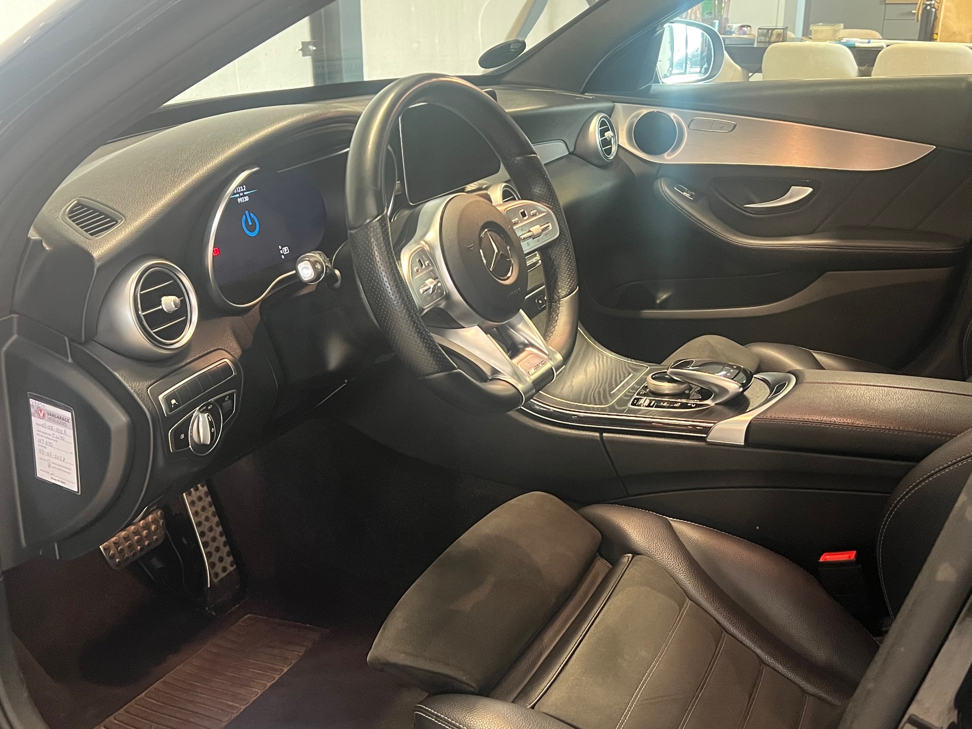 Foto van Mercedes-Benz C 300 E