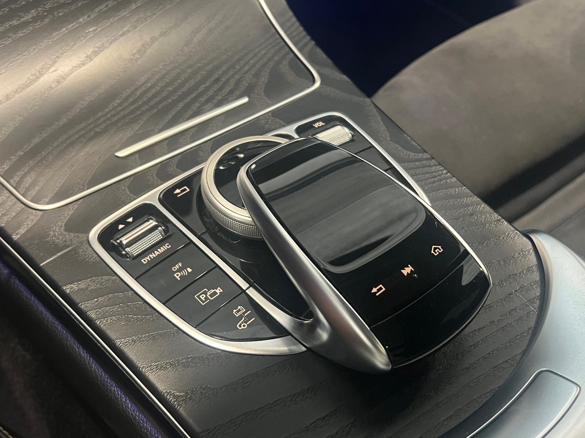 Foto van Mercedes-Benz C 300 E