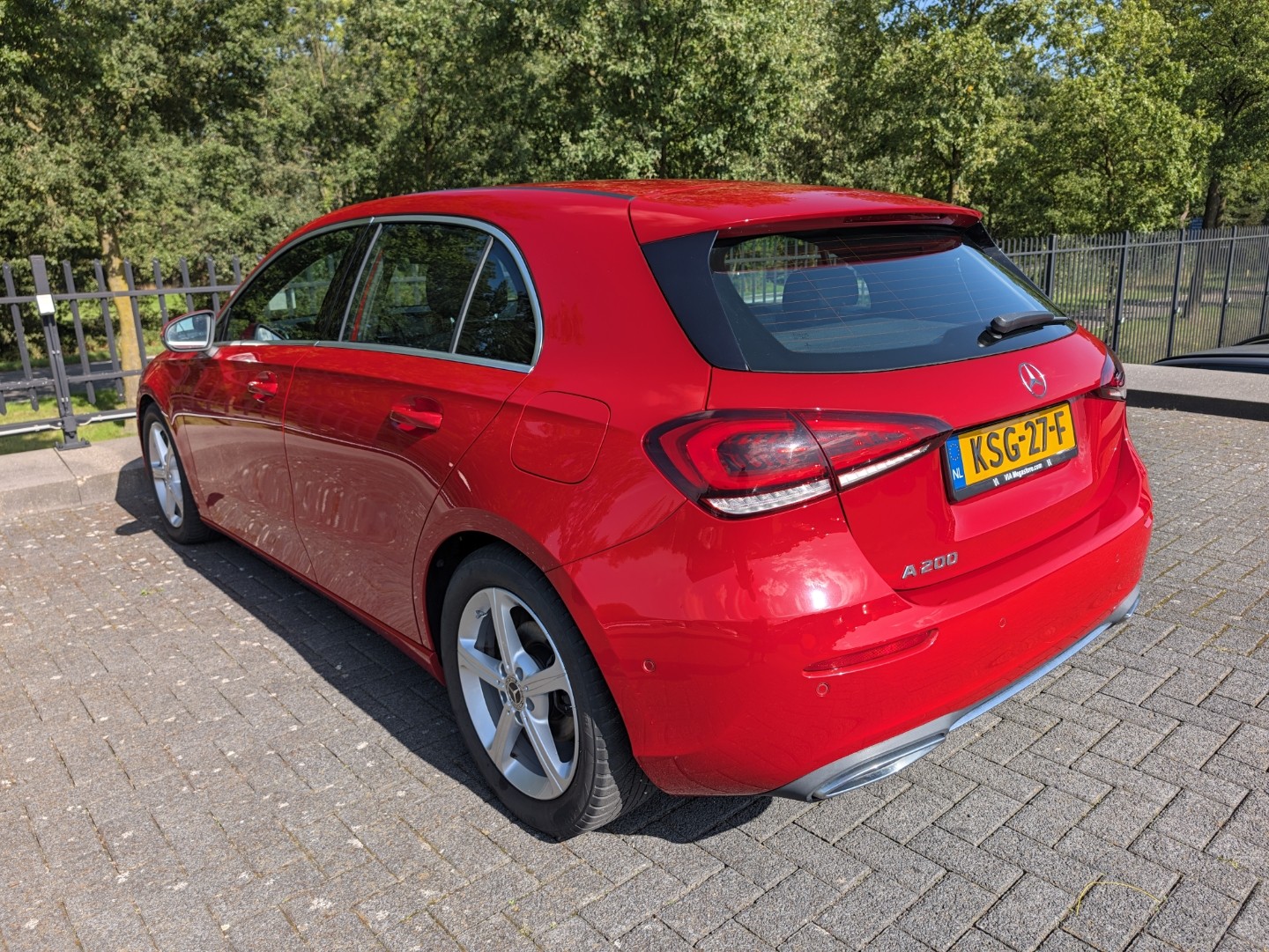 Foto van Mercedes-Benz A 200