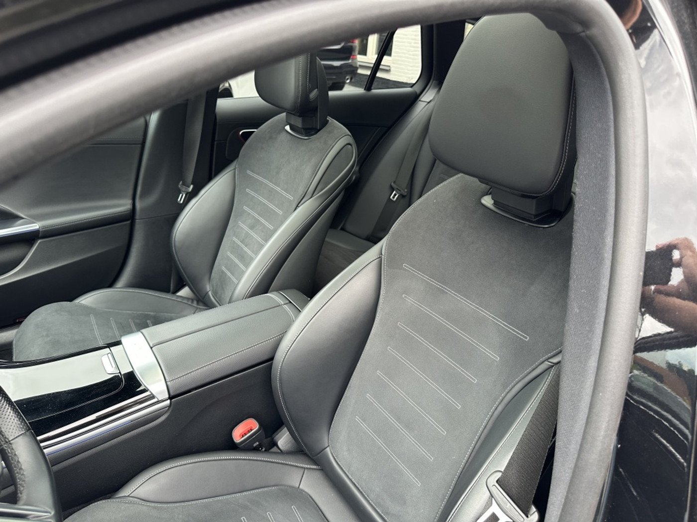 Foto van Mercedes-Benz C 300 E