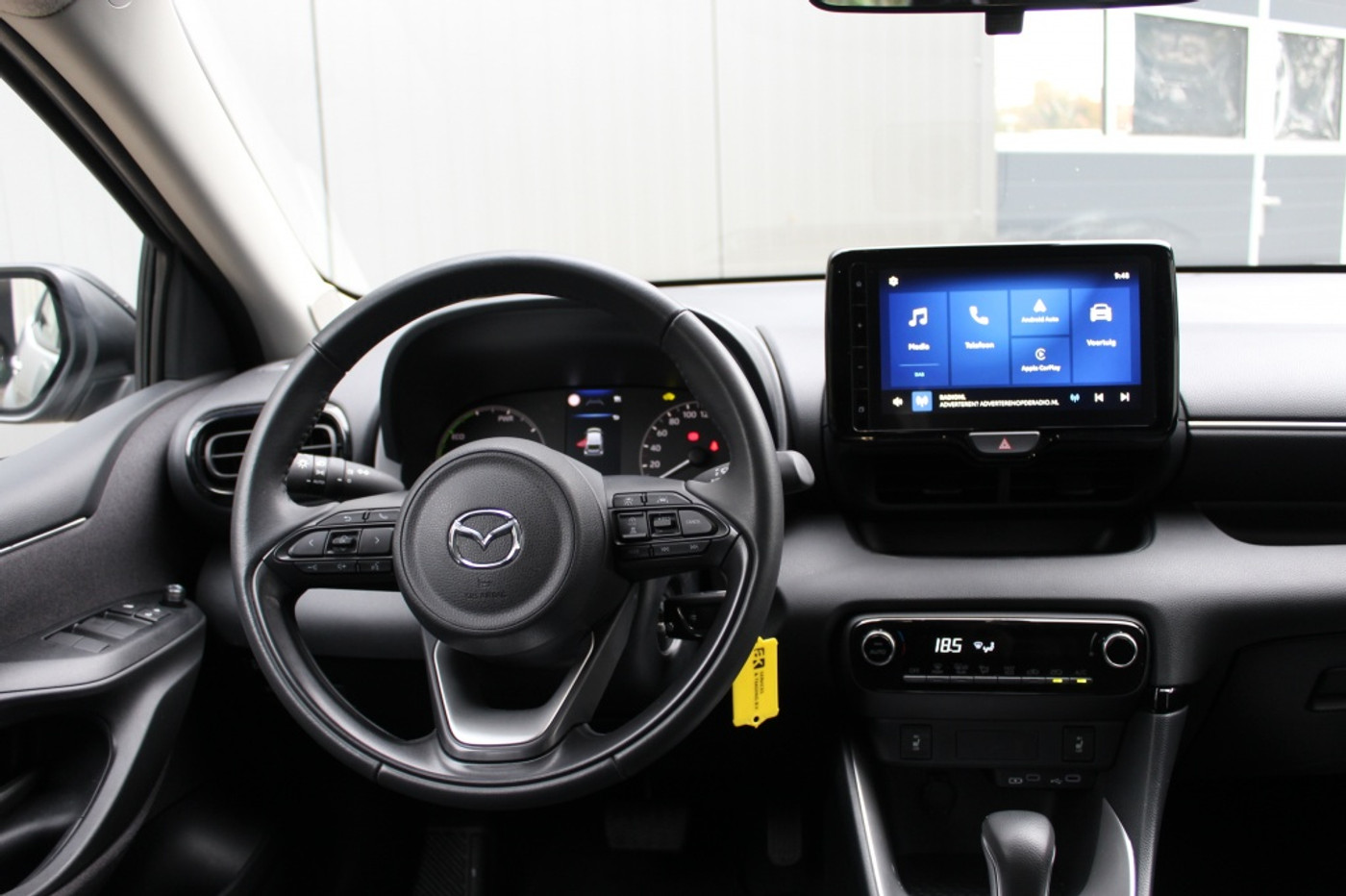 Foto van Mazda Mazda2 Hybrid