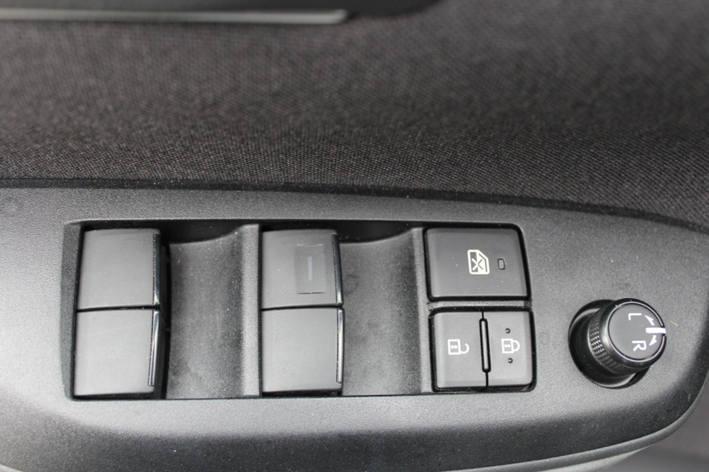 Foto van Mazda Mazda2 Hybrid