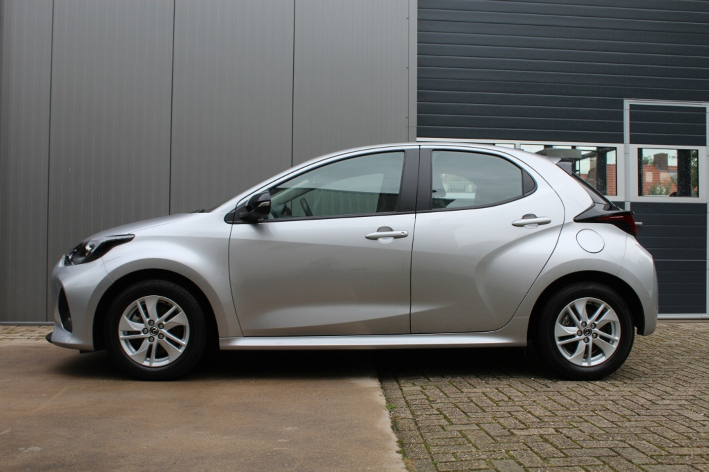 Foto van Mazda Mazda2 Hybrid