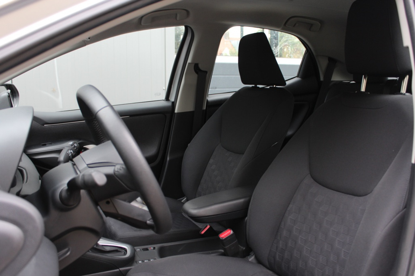 Foto van Mazda Mazda2 Hybrid