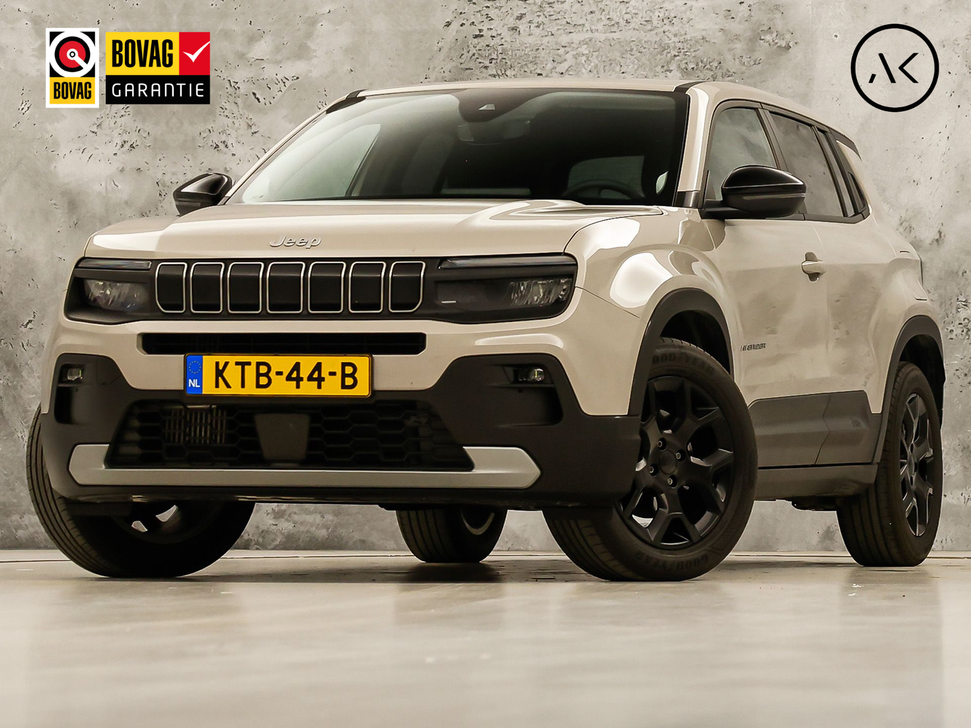 Jeep Avenger 1.2 e-Hybrid Altitude 2025 - voorkant