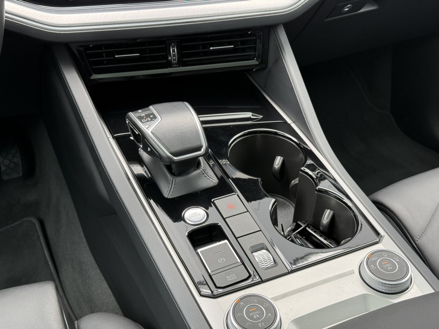 Foto van Volkswagen Touareg Ehybrid