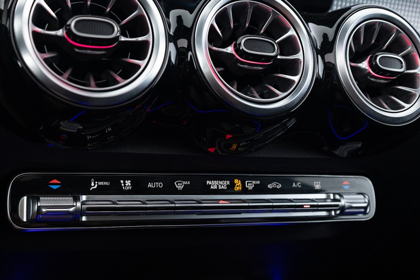 Foto van Mercedes-Benz Eqb