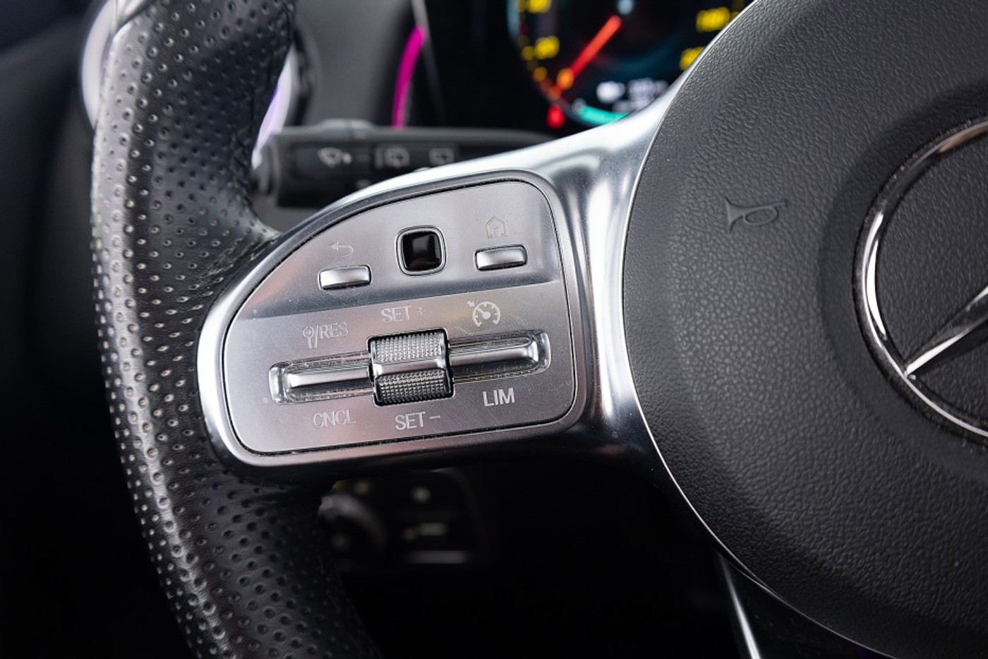 Foto van Mercedes-Benz Eqb