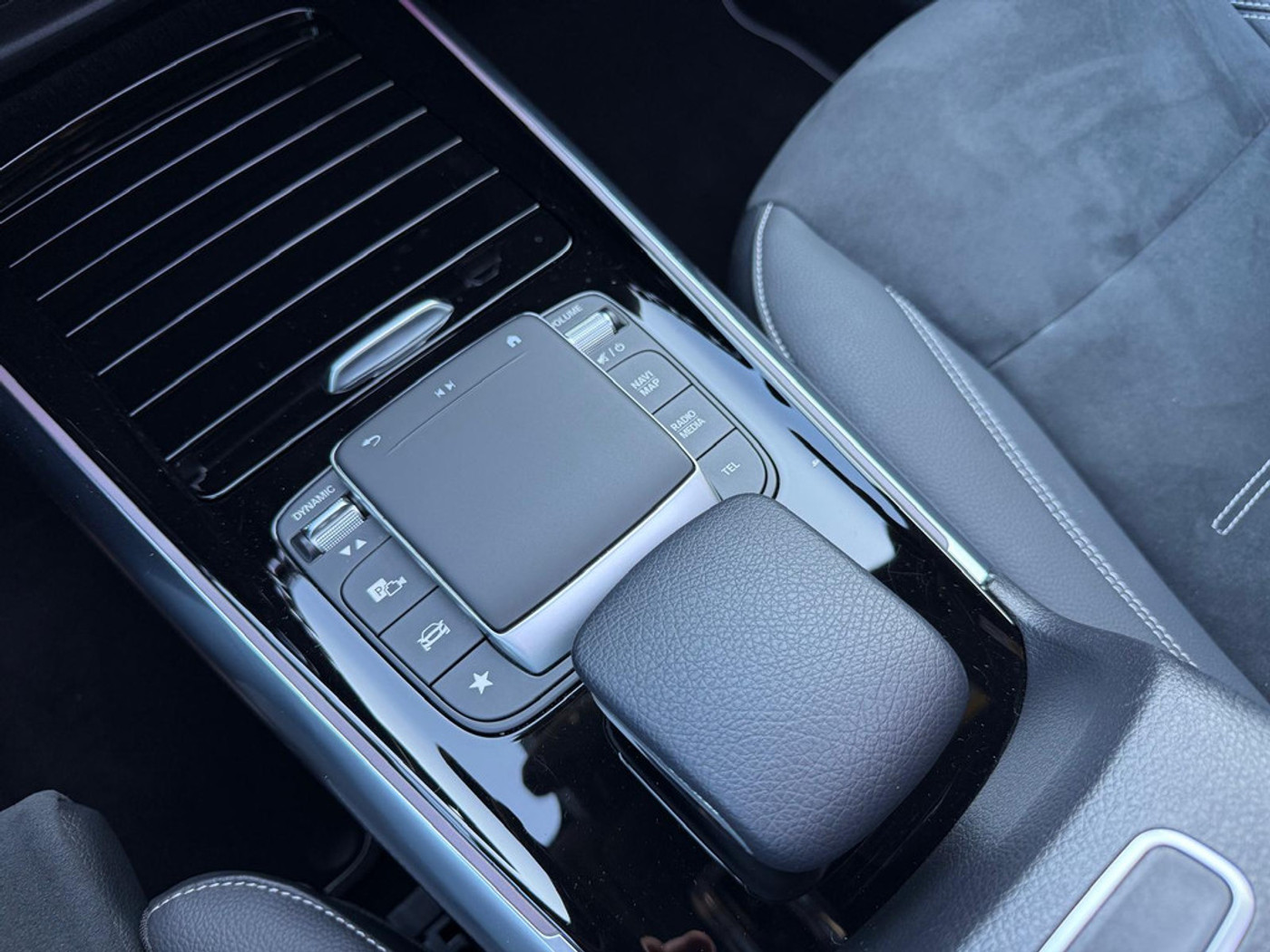 Foto van Mercedes-Benz B 250 E