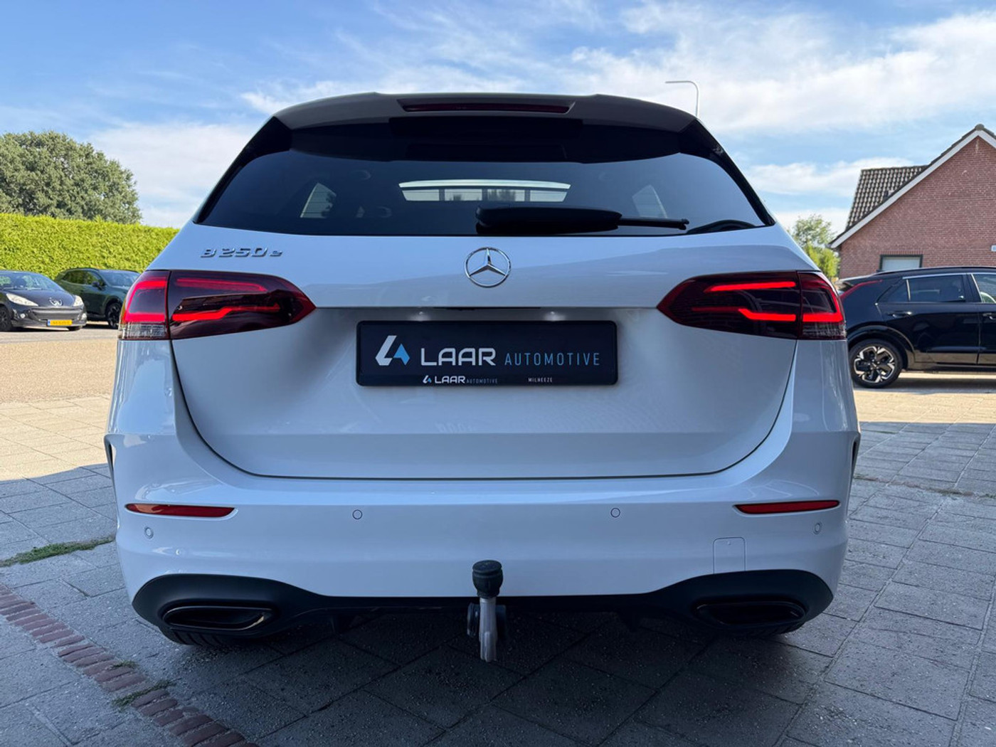 Foto van Mercedes-Benz B 250 E