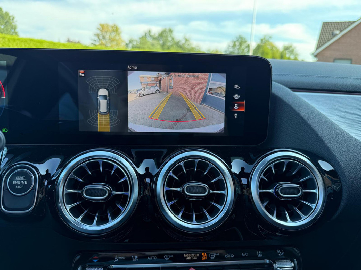 Foto van Mercedes-Benz B 250 E