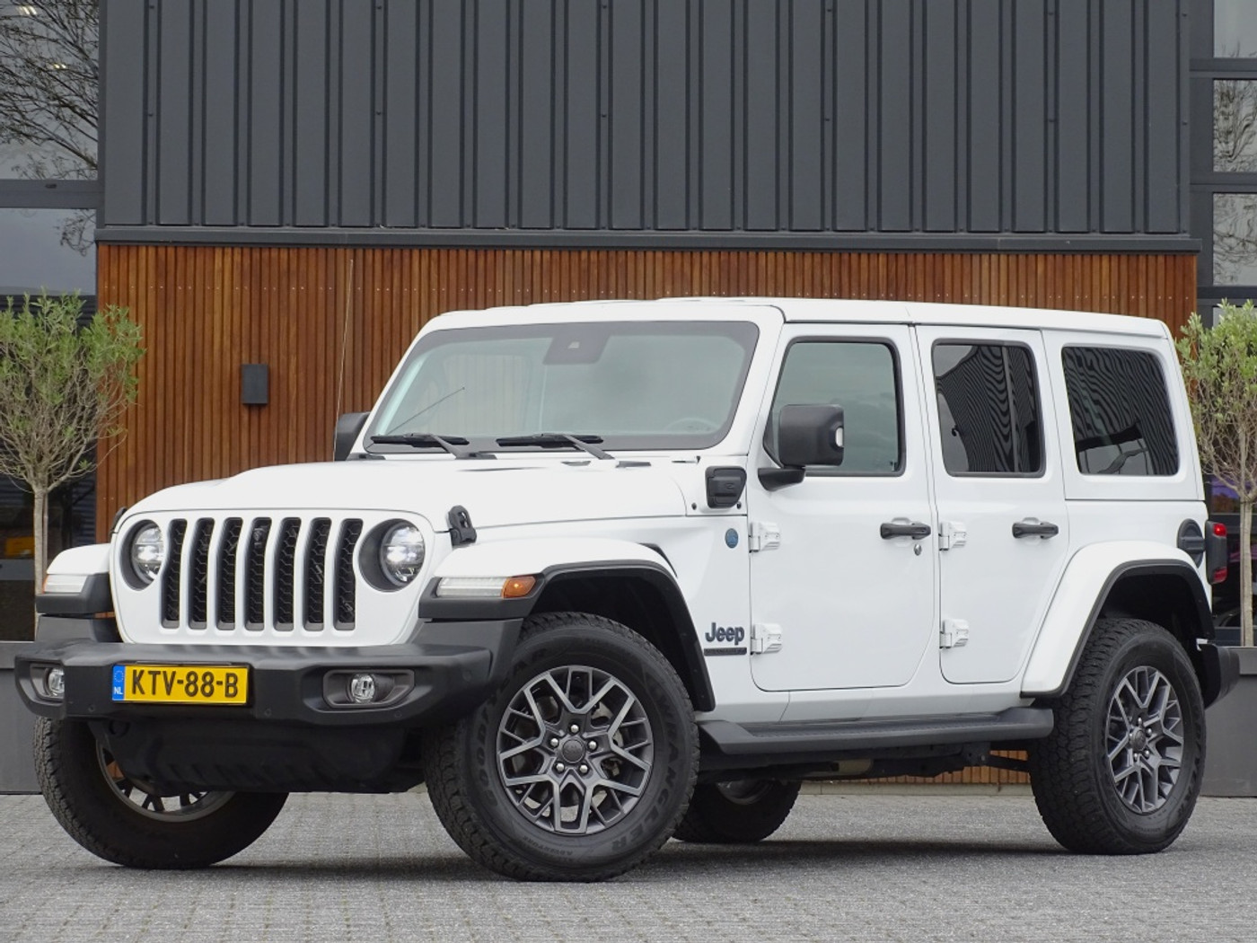 Jeep Wrangler Unlimited Unlimited Hybrid 380PK 4xe / 80th Anniversary edit. / 360° 2021 - voorkant