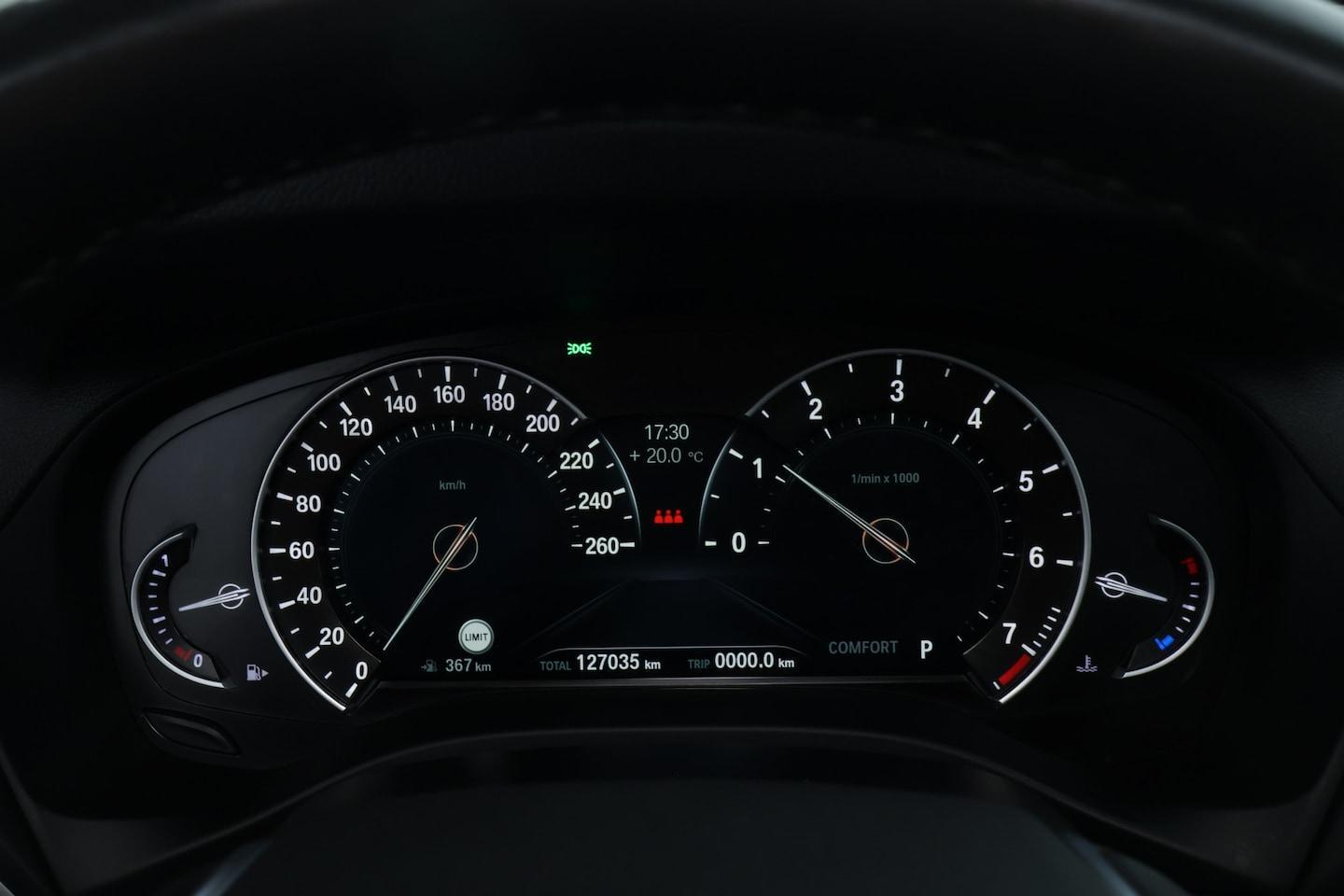 Foto van BMW X3 Xdrive20i