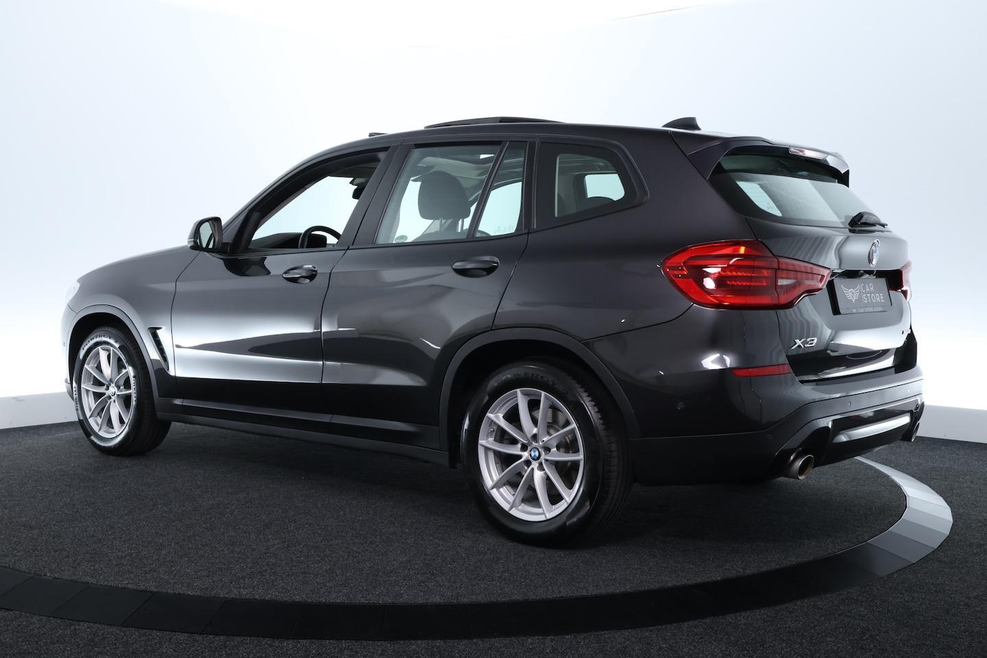 Foto van BMW X3 Xdrive20i