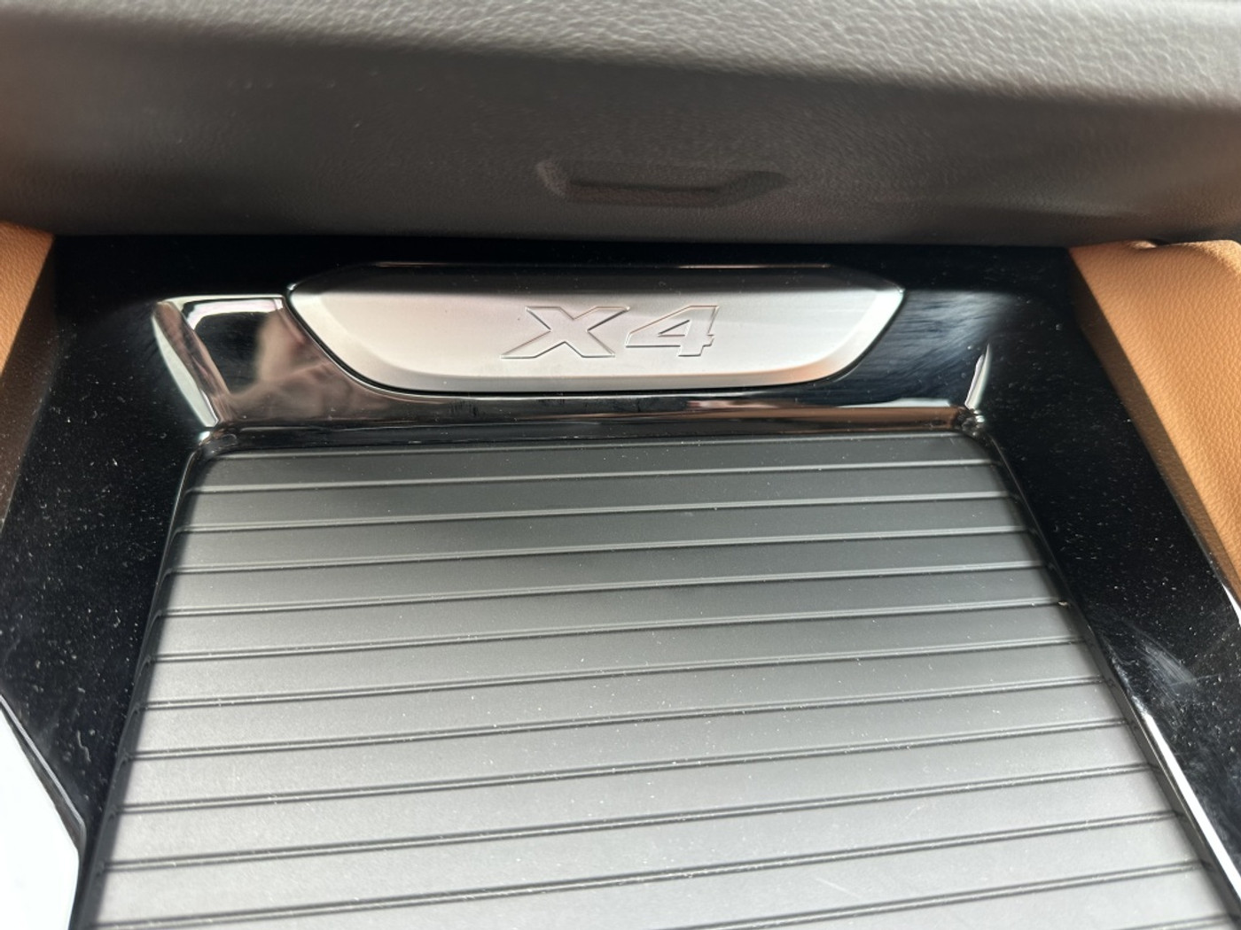Foto van BMW X4 Xdrive20i