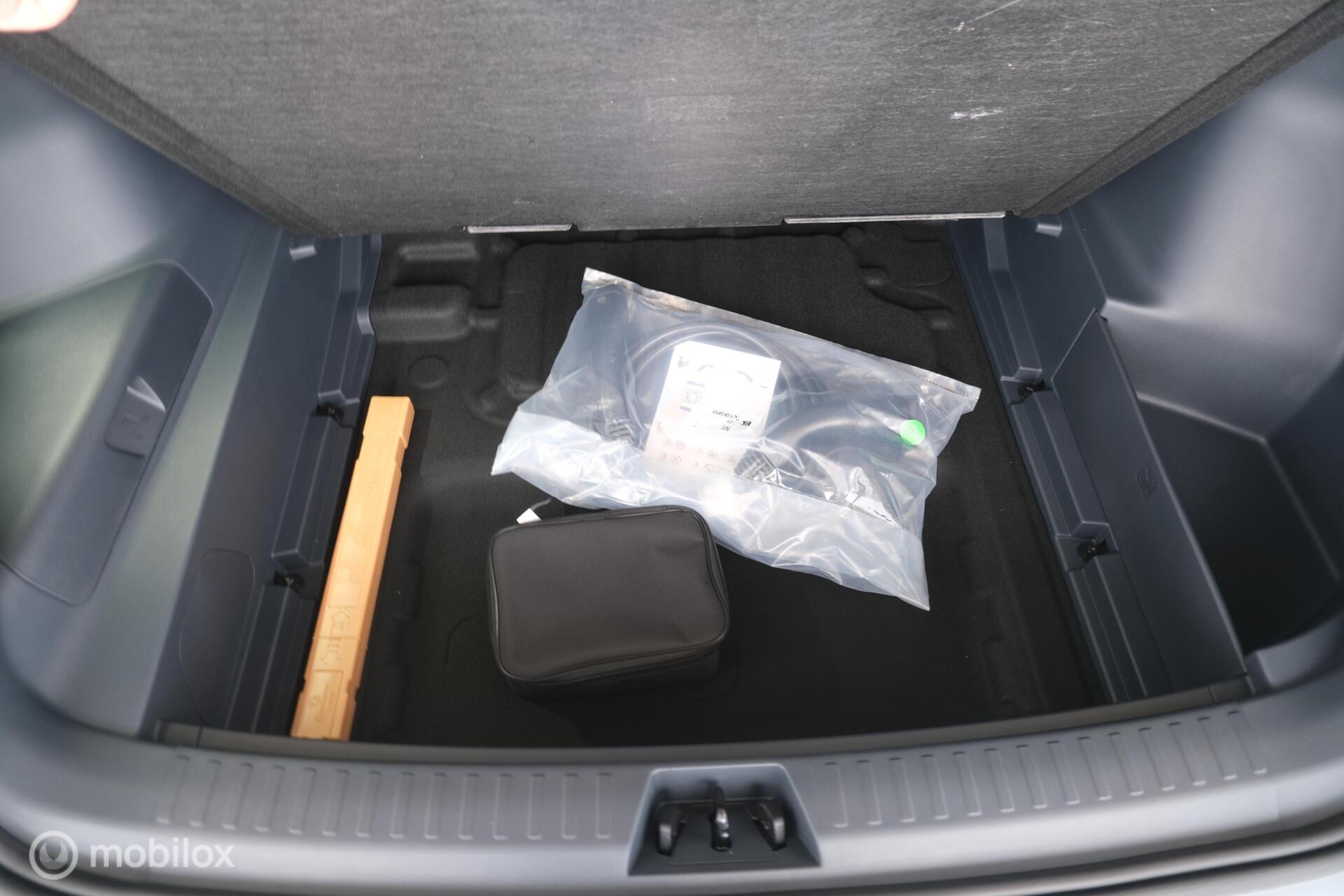 Foto van Geely Starray Em-i