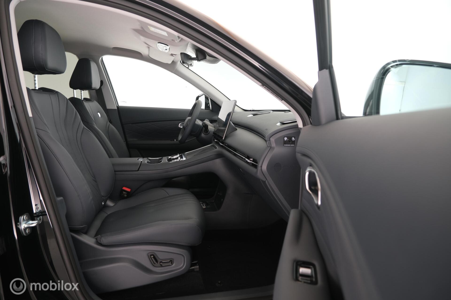 Foto van Geely Starray Em-i