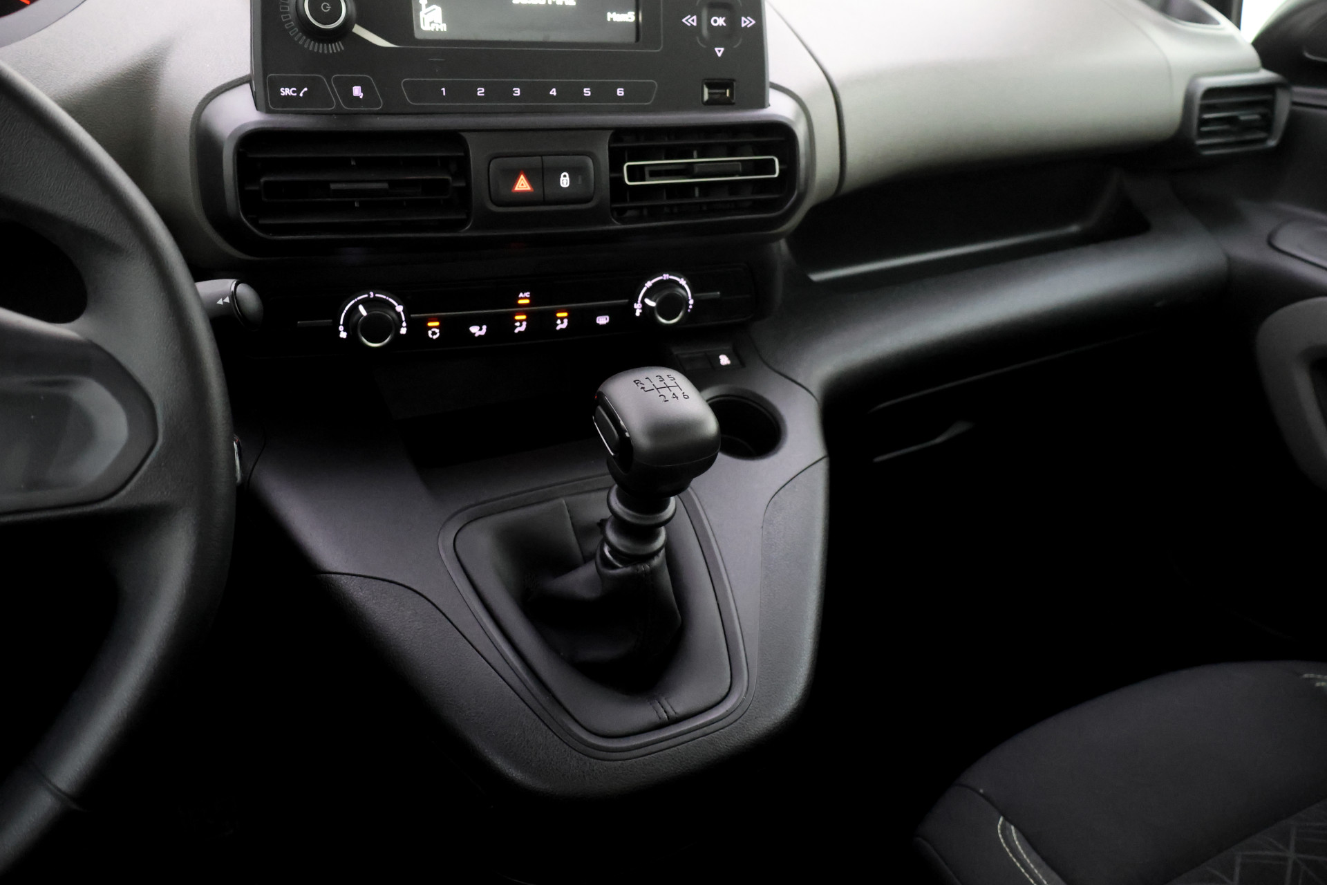 Foto van Peugeot Rifter Long