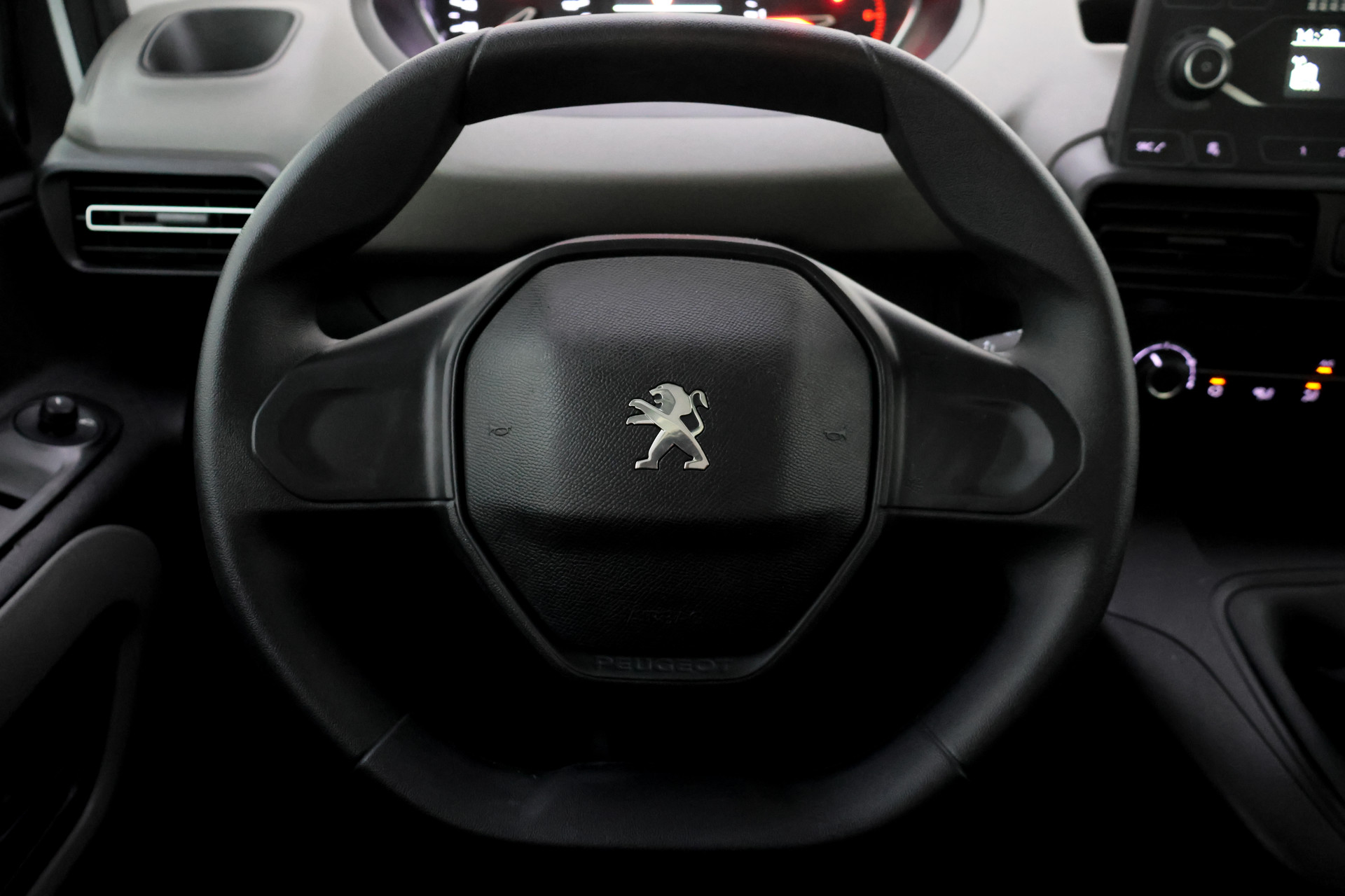 Foto van Peugeot Rifter Long