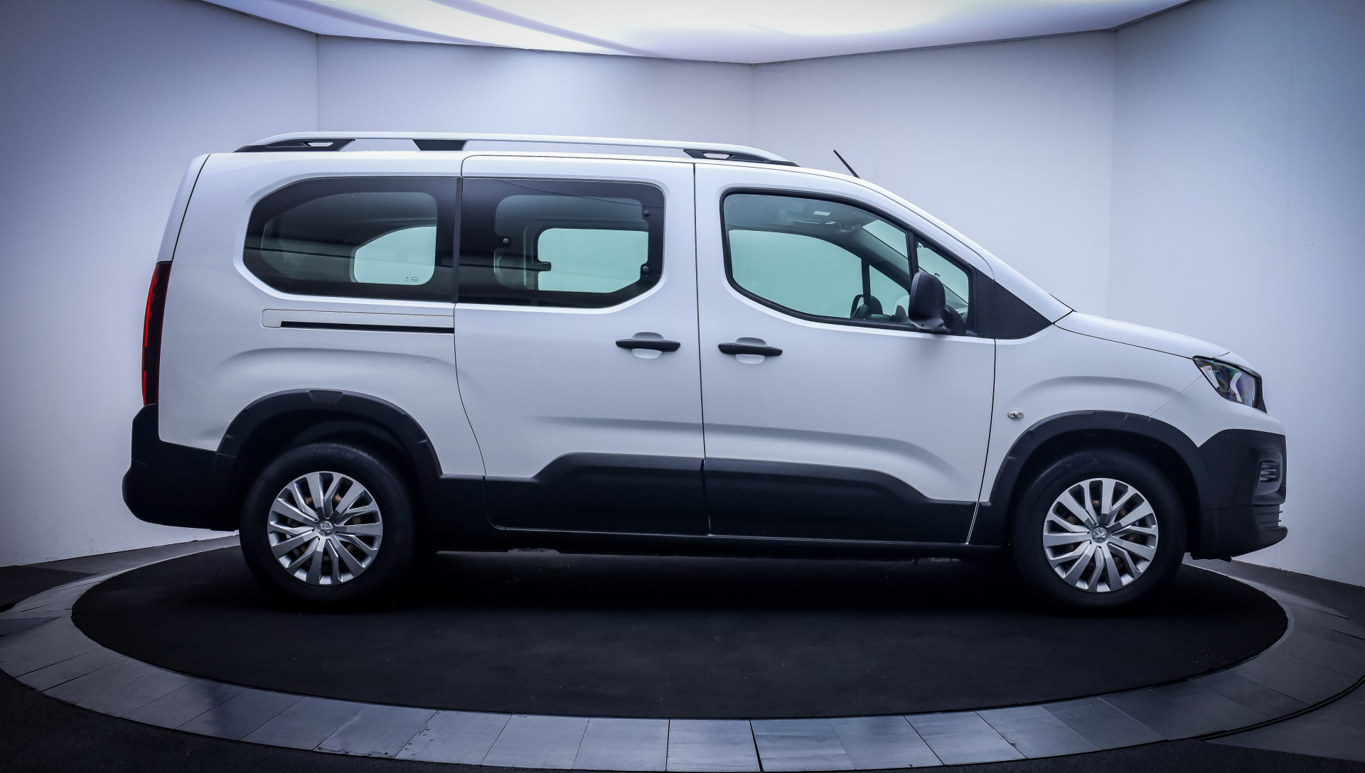 Foto van Peugeot Rifter Long