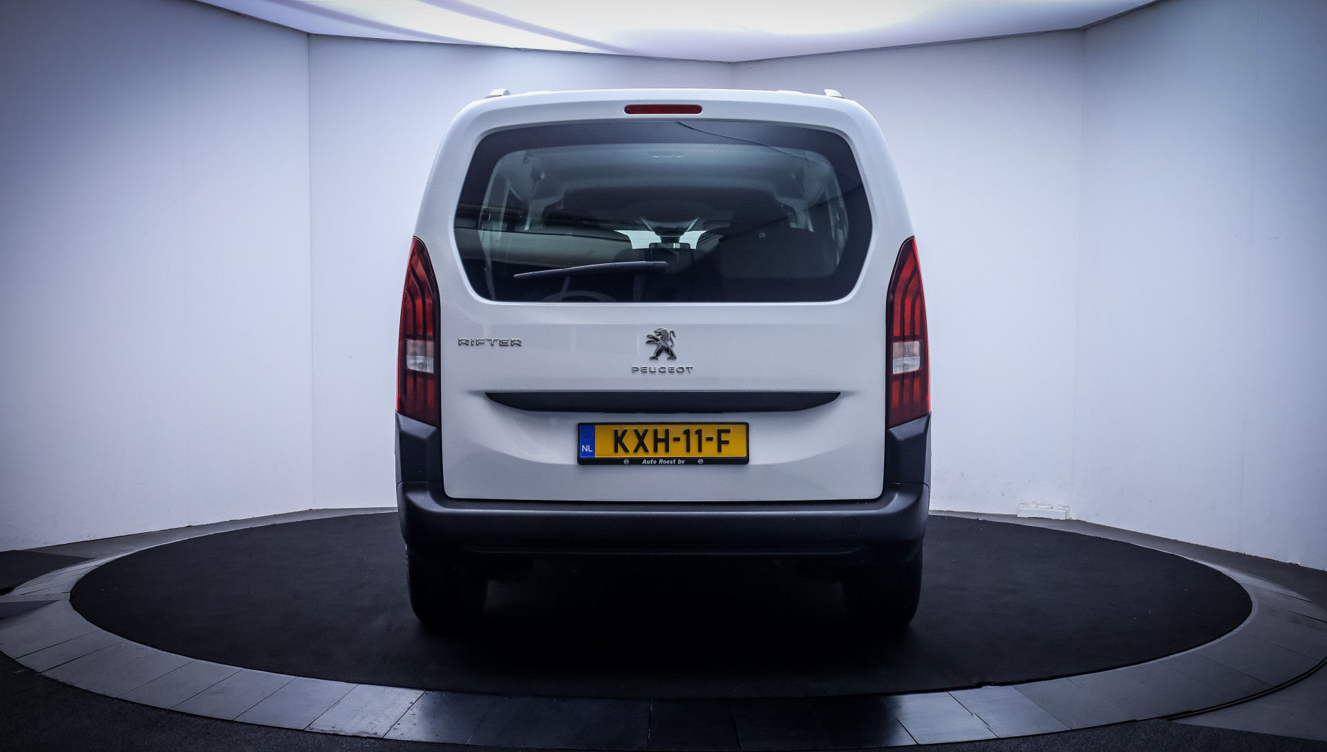 Foto van Peugeot Rifter Long