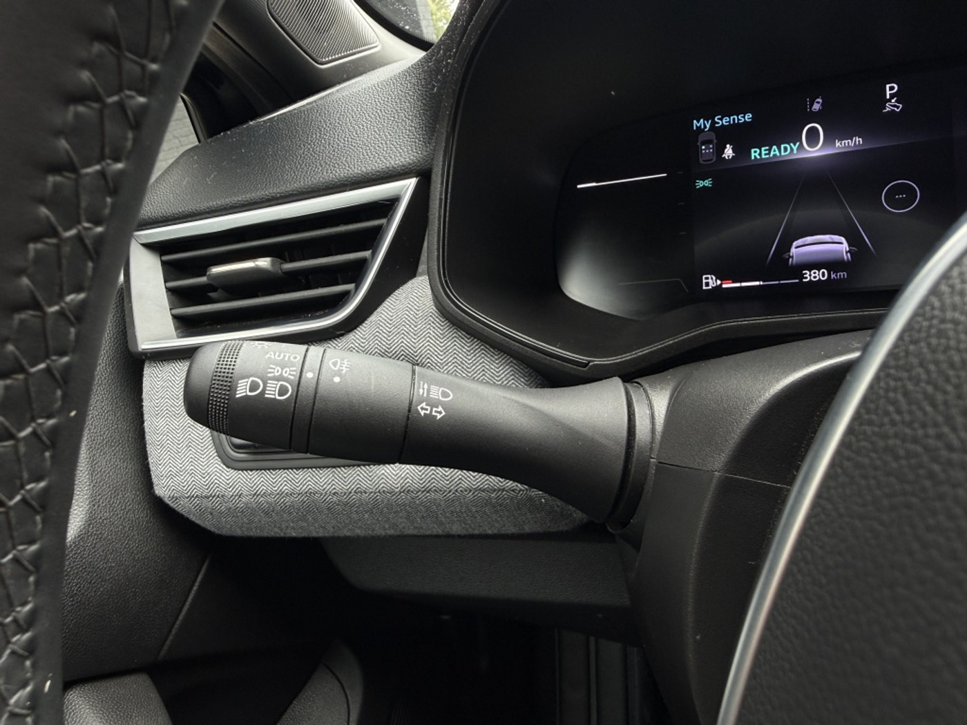 Foto van Renault Clio (e-tech Hybrid)