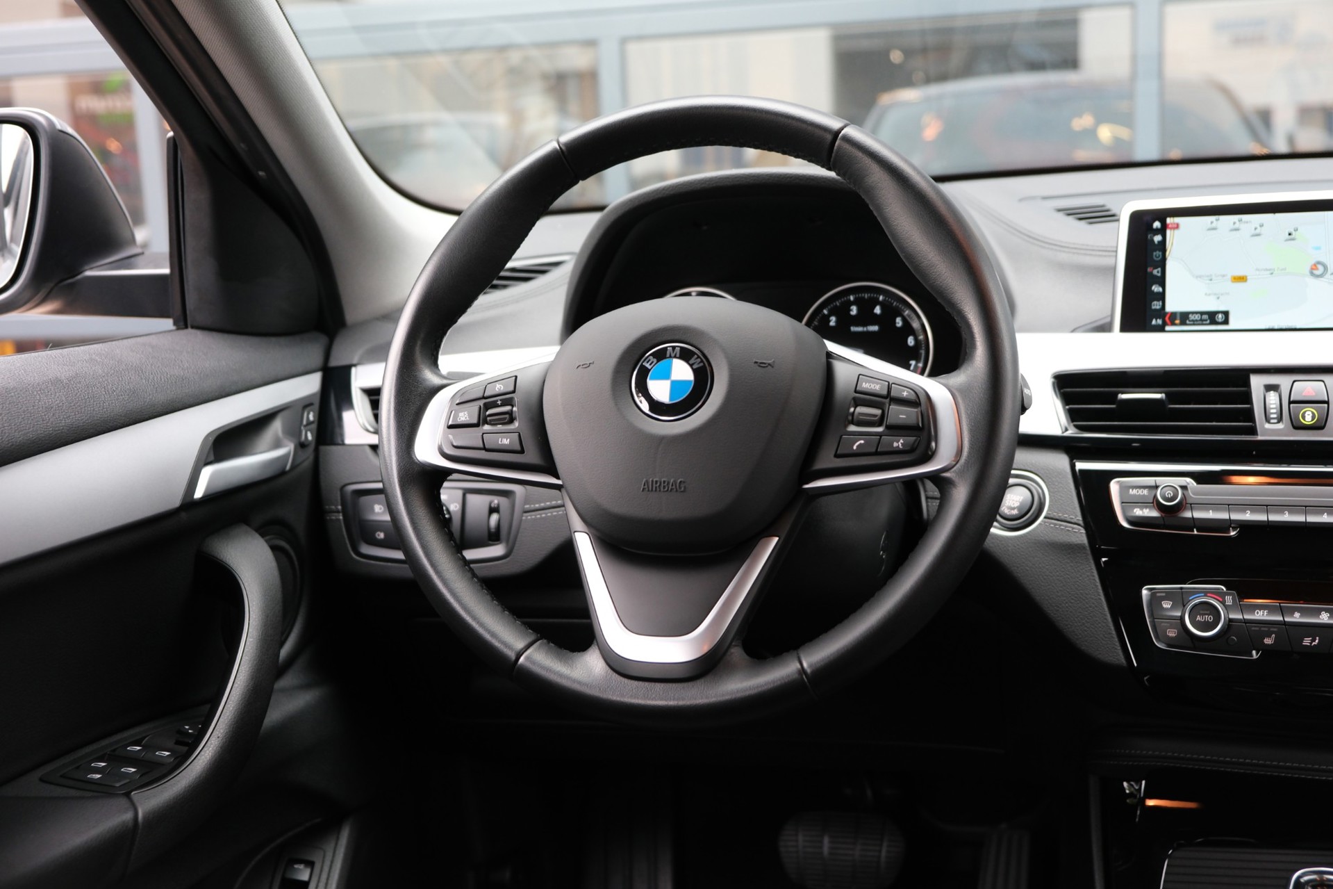 Foto van BMW X2 Sdrive18i