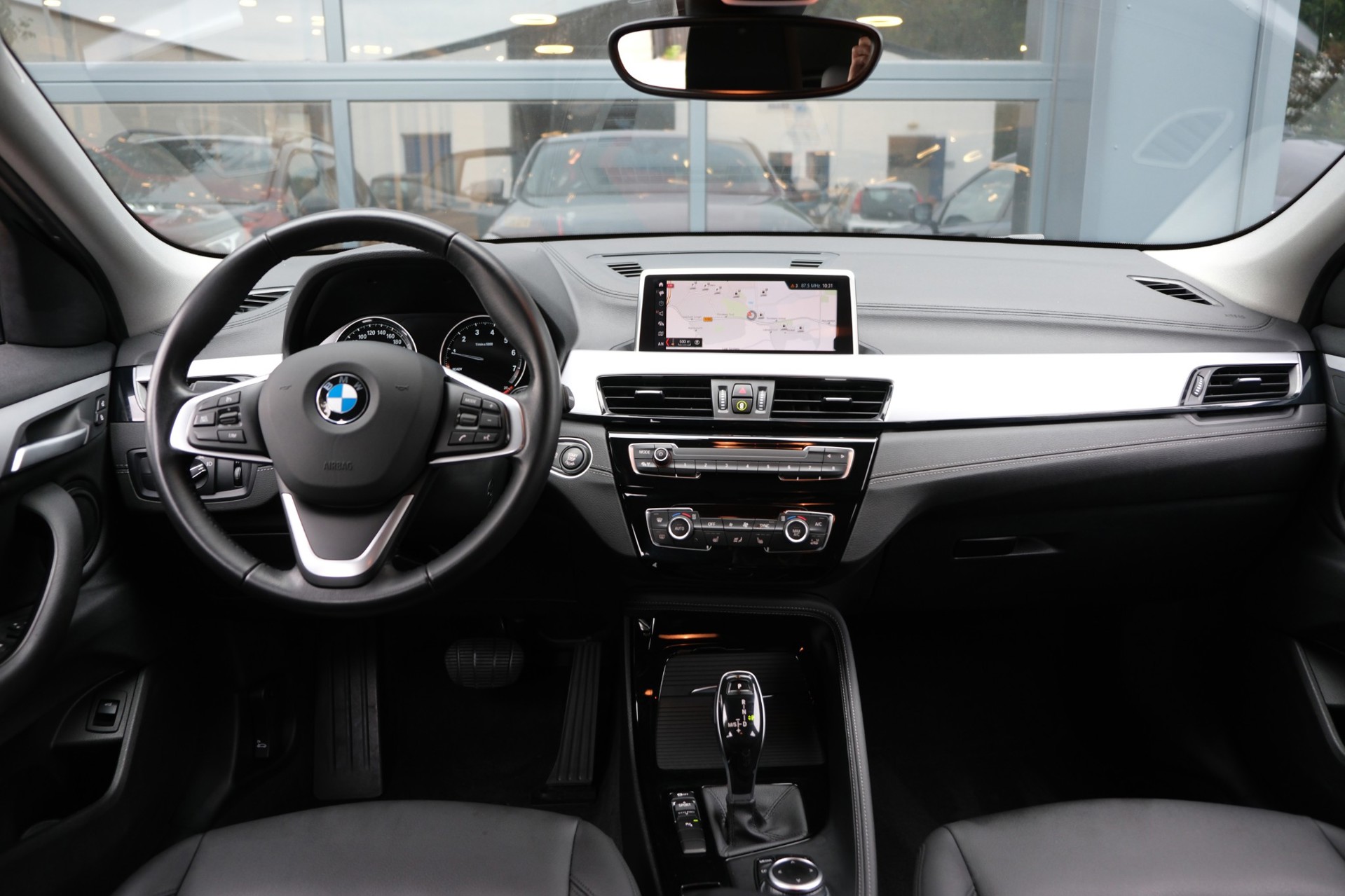 Foto van BMW X2 Sdrive18i
